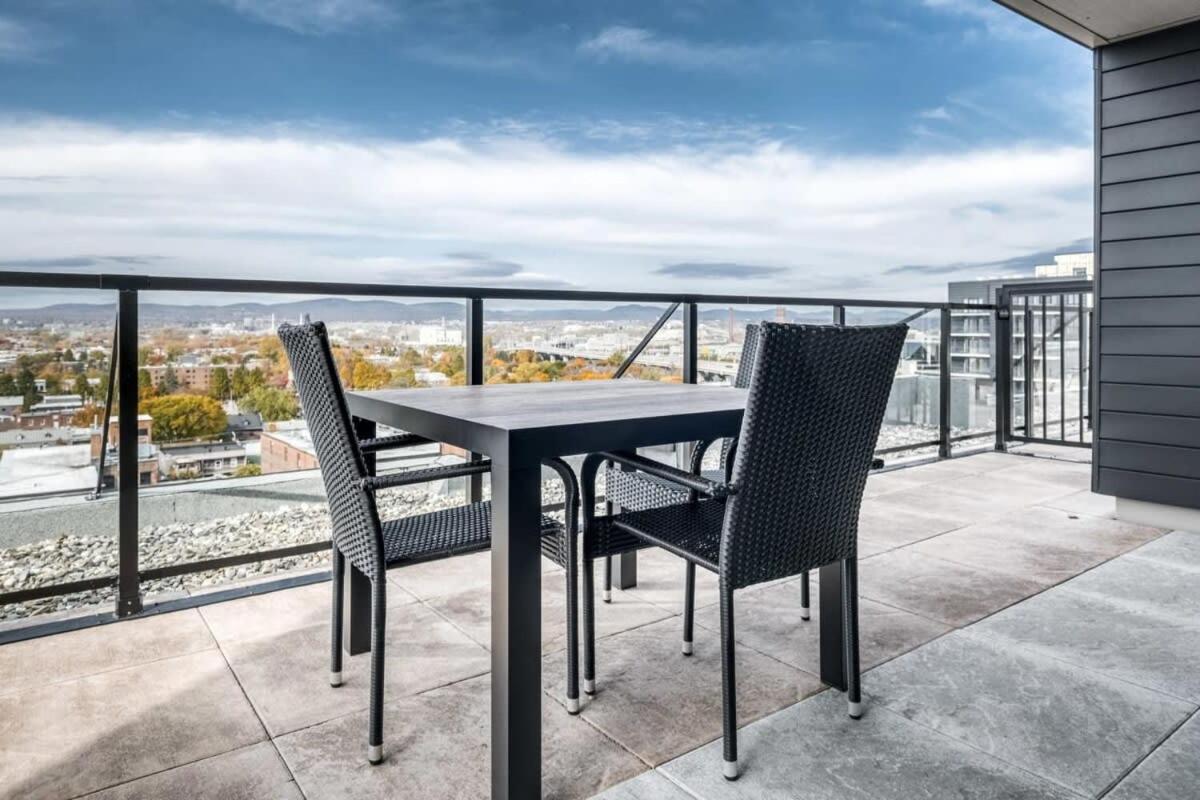 Appartement Luxe, Incredible Sunset View, Pool, Parking, Near Old Québec