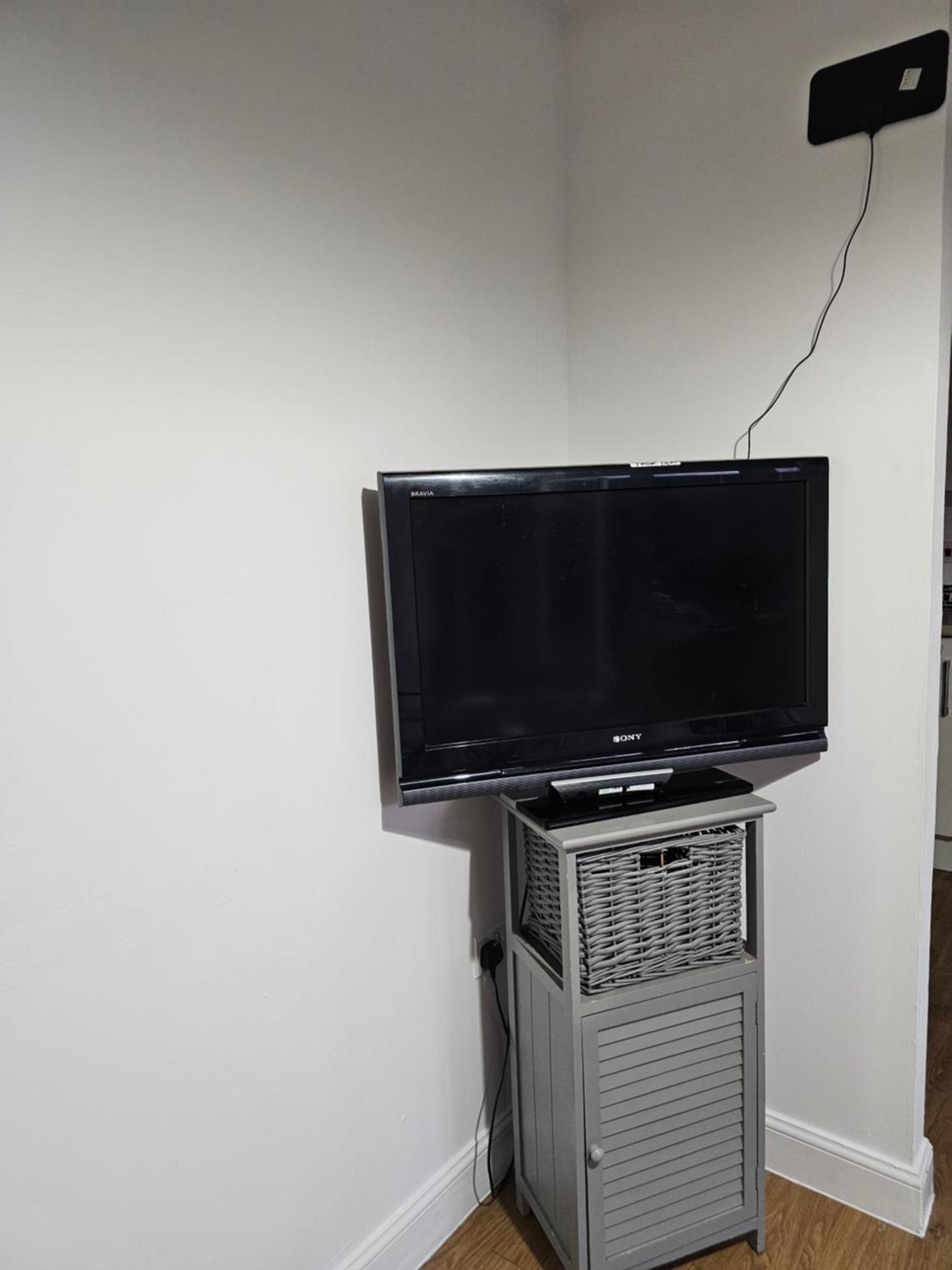 Luxury Kingsize Bedroom with Private Toilet- Central Dartford