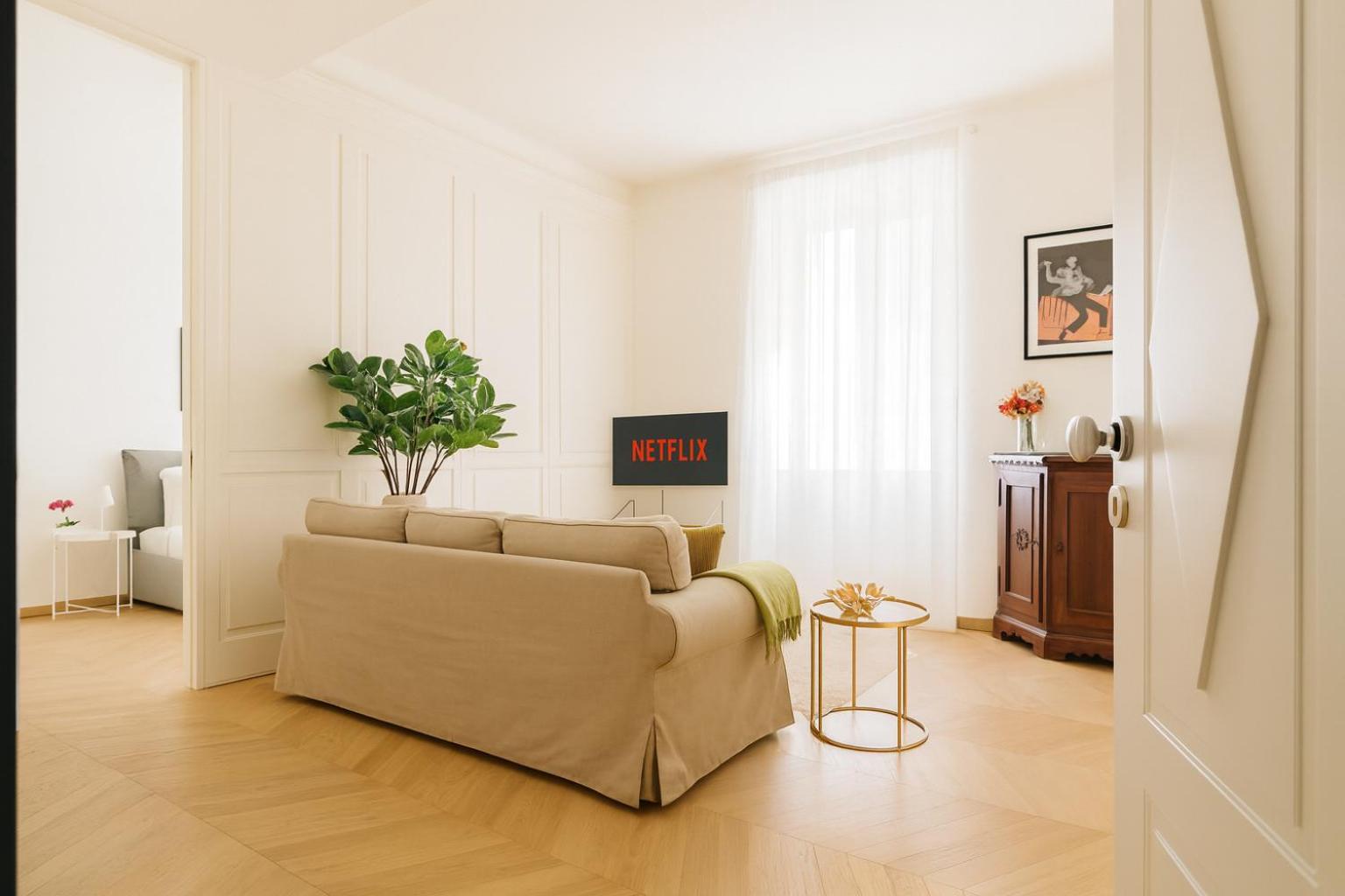 Communal lounge/ TV room