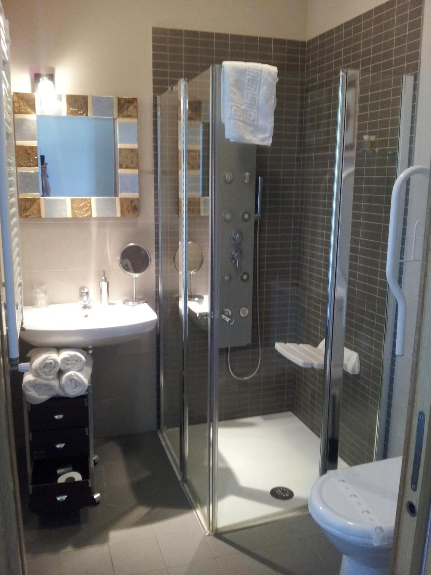 Facility for disabled guests