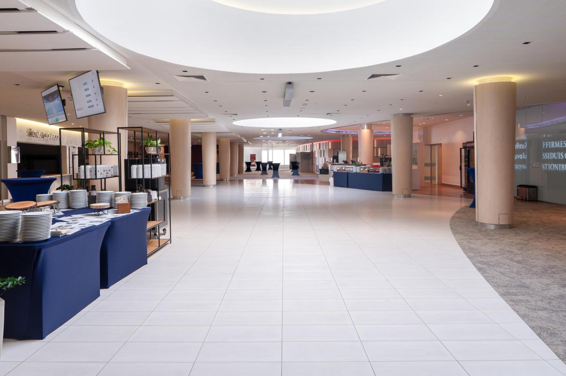 Meeting/conference room