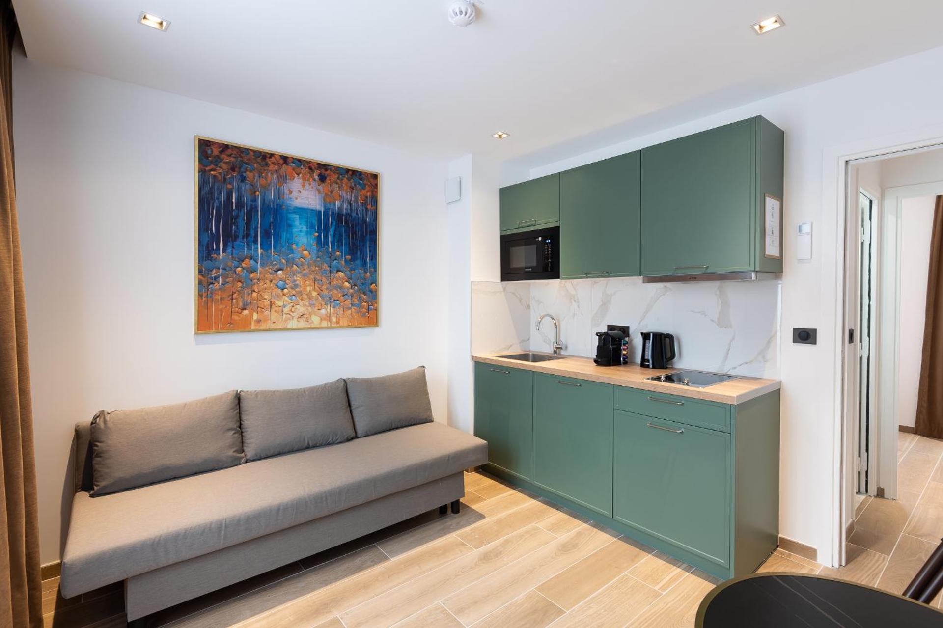 Coffee/tea facilities