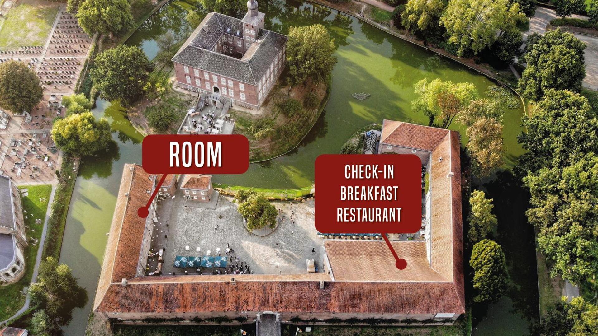 Deluxe Double Room with Castle View