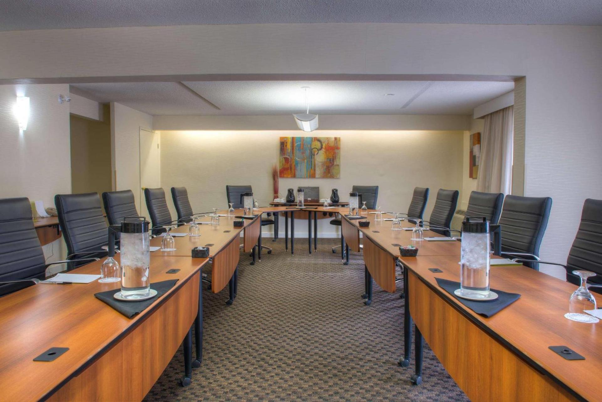 Meeting/conference room