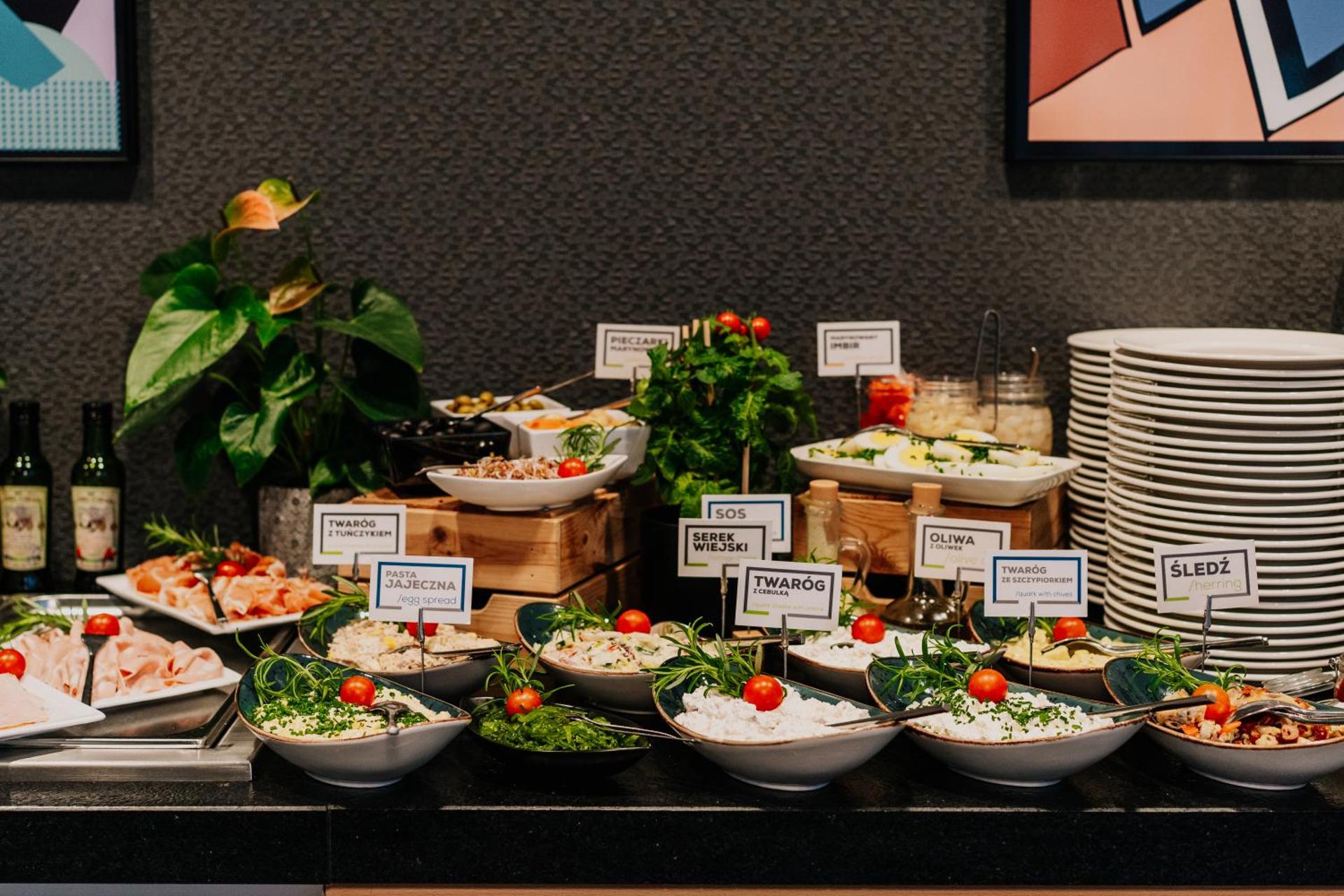 Restaurant/places to eat