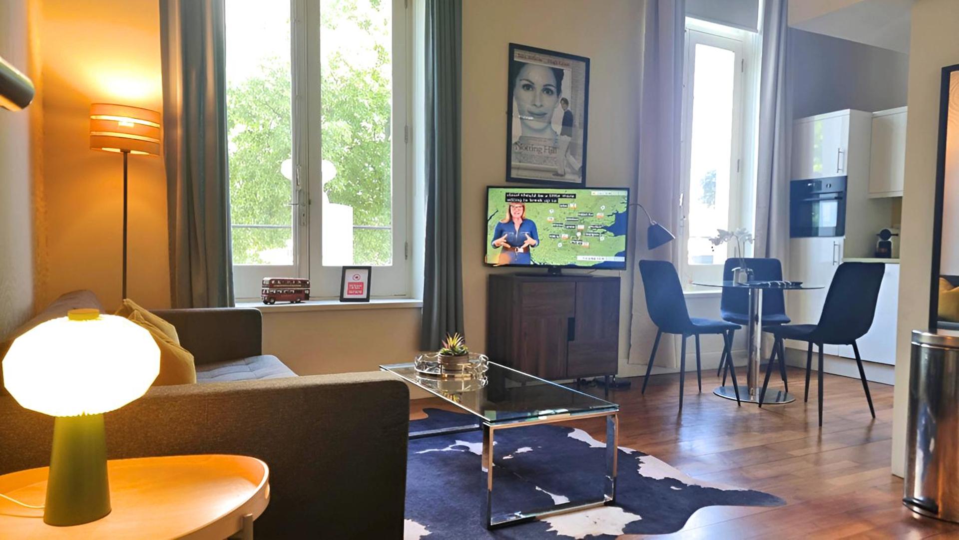 Notting Hill - The One One One!!! -3-