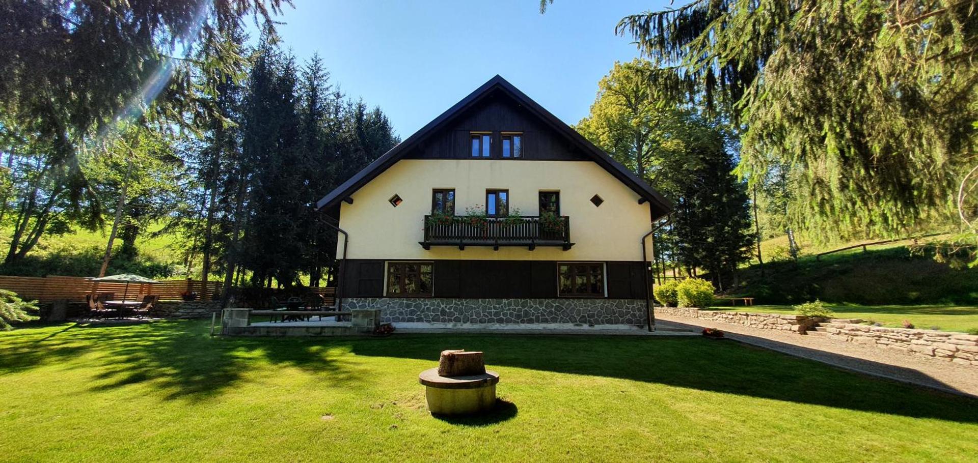 Apartmány Chalupa "Pod lípou"