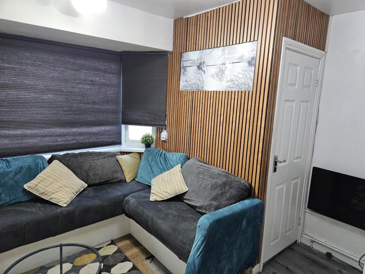 Femros Apartments, 15mins to city center.