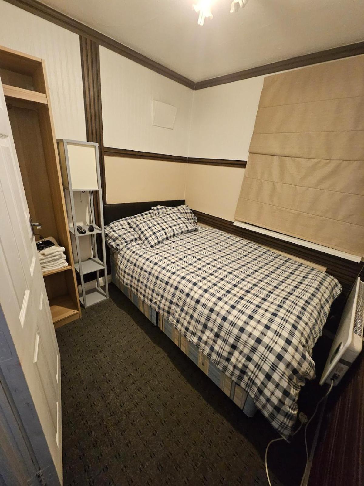 Femros Apartments, 15mins to city center.