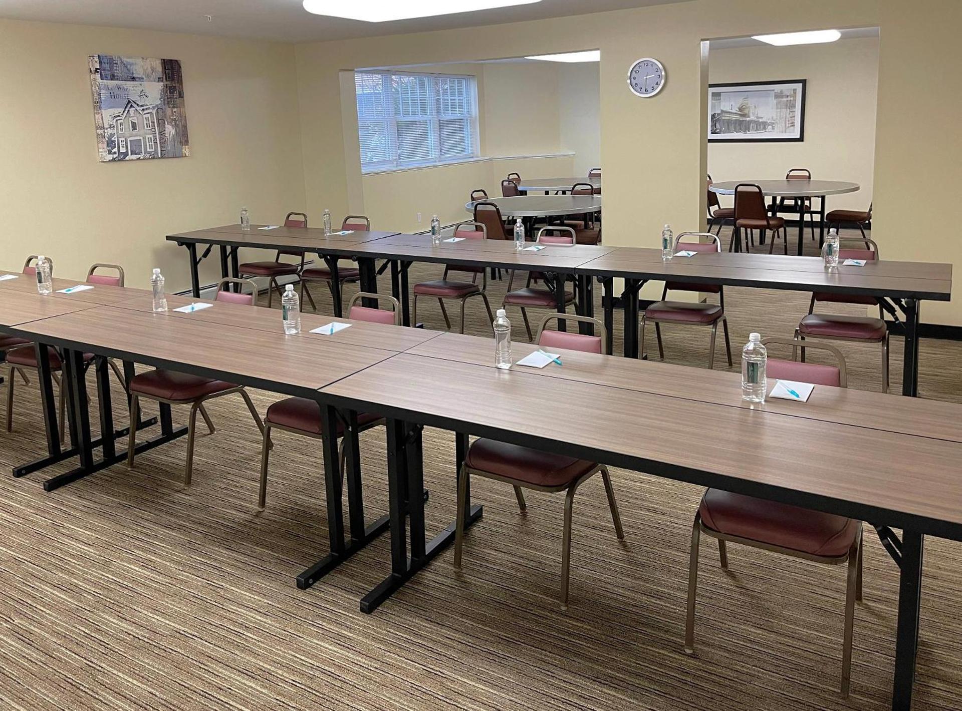 Meeting/conference room