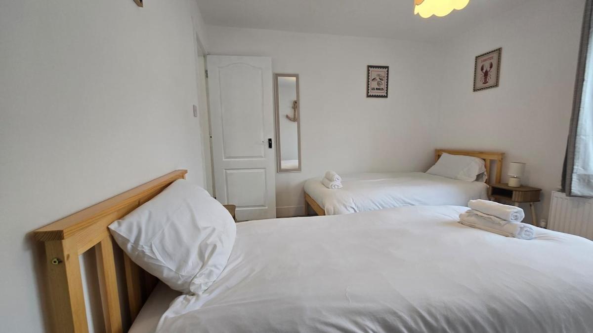 Cosy 2-Bed House with Garden & Free Parking, Soton