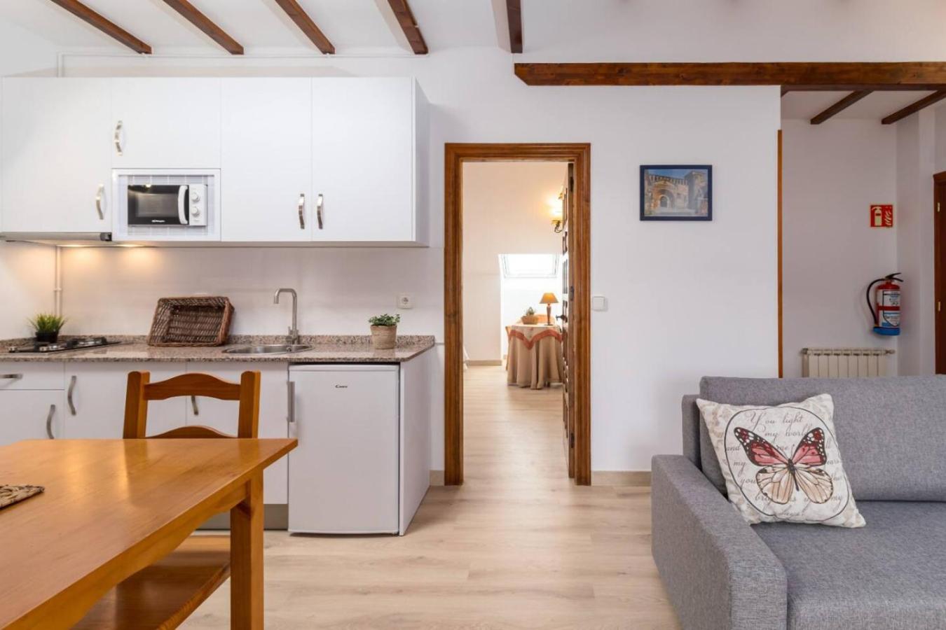 Apartamentos & Bungalows Ubiarco El Acebo by Urbanhosting