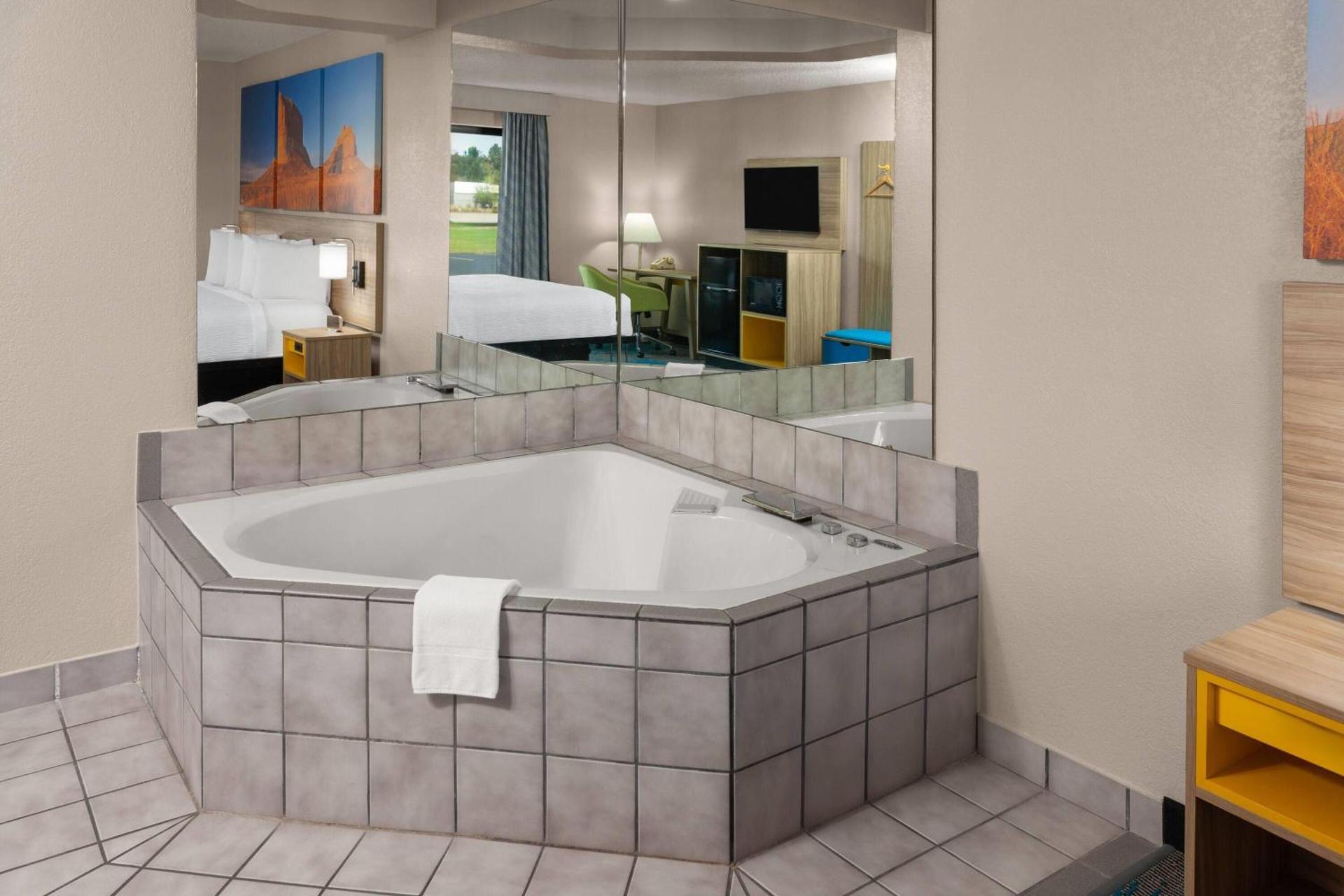 Photo of the whole room