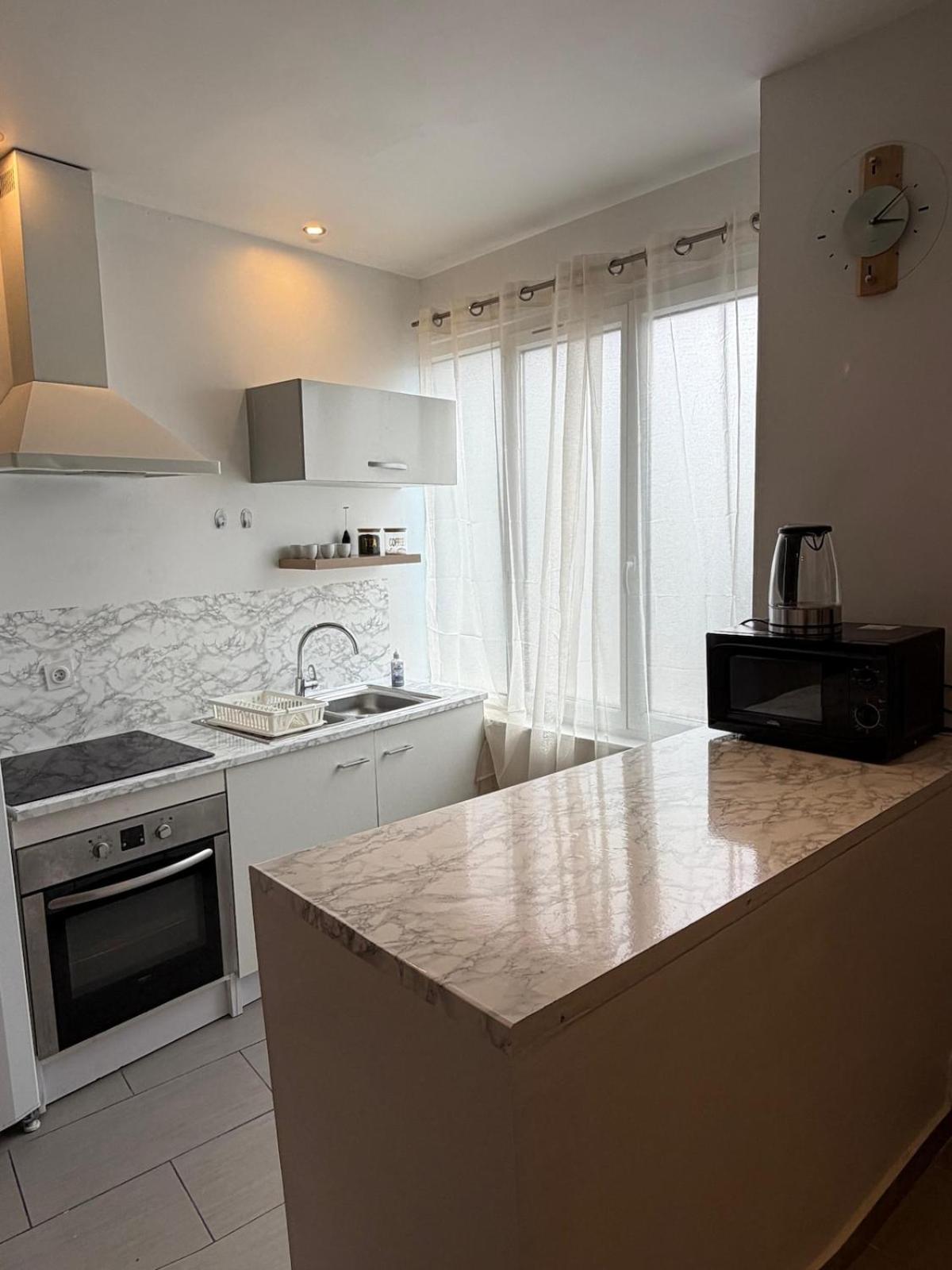 Appartement chaleureux, proche gare et monuments