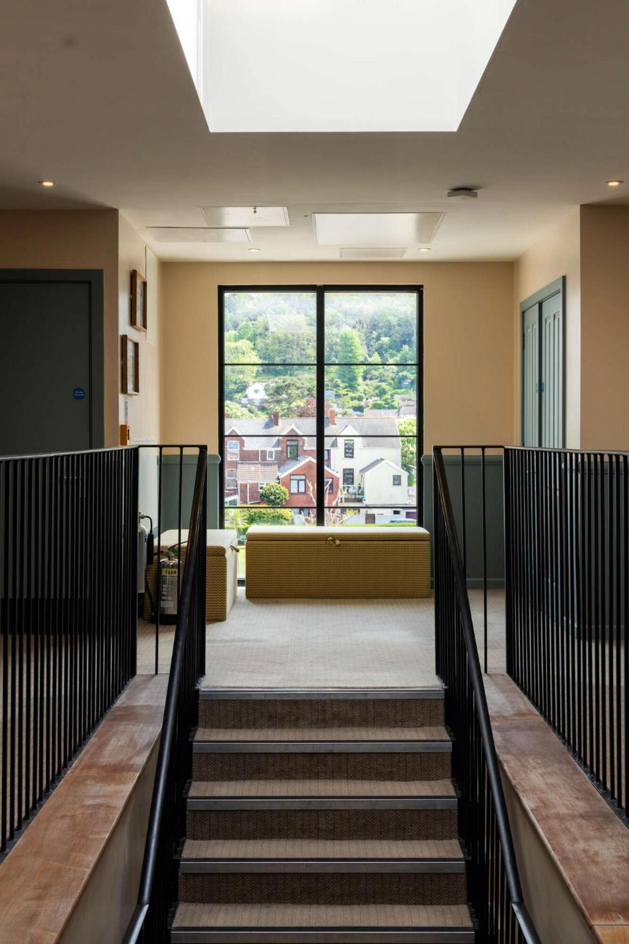 Deluxe Double or Twin Room with Sea View