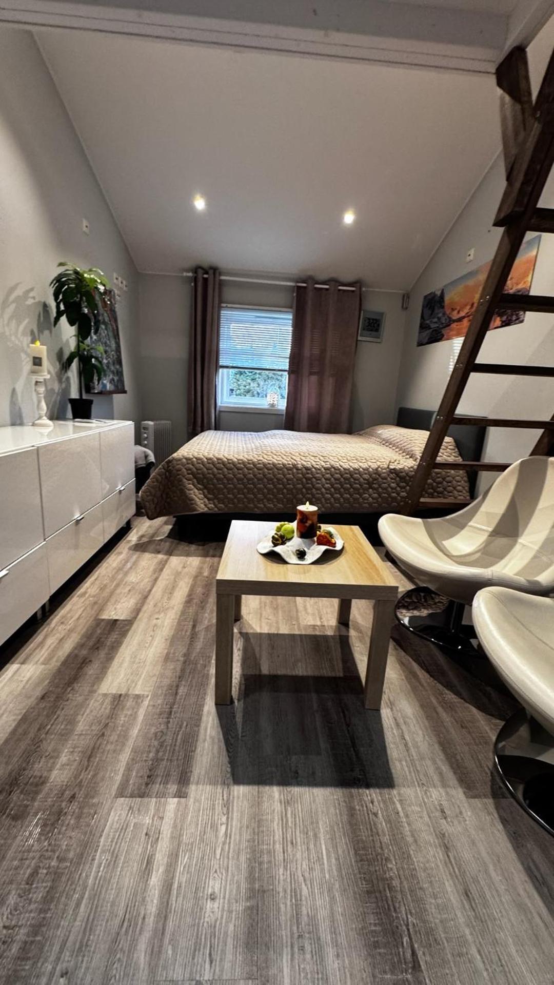 Sleep with the stars