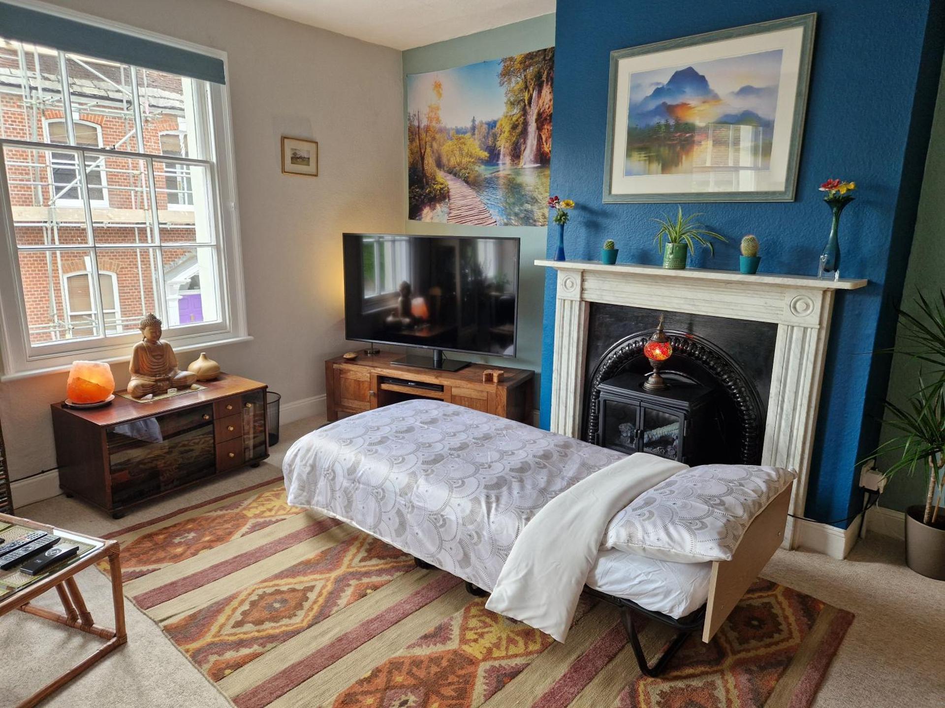 West Street Views 1 - Cosy town centre apartment