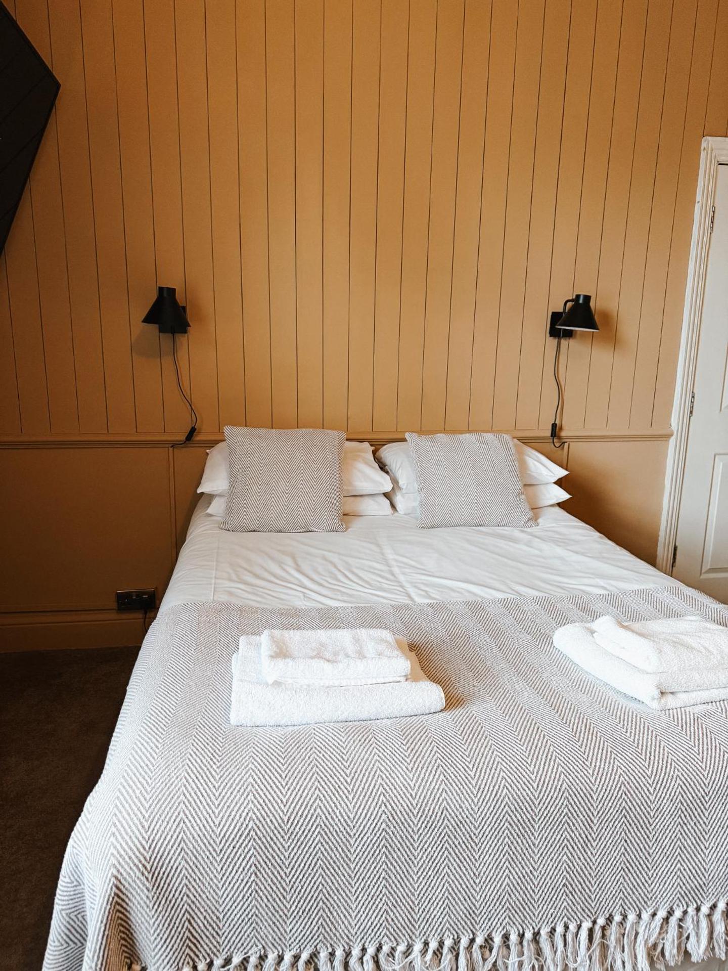 Family Room with Private External Bathroom