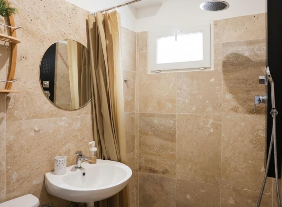 Maison 4 pers 10 min Disneyland Paris Terrasse Parking Gratuit