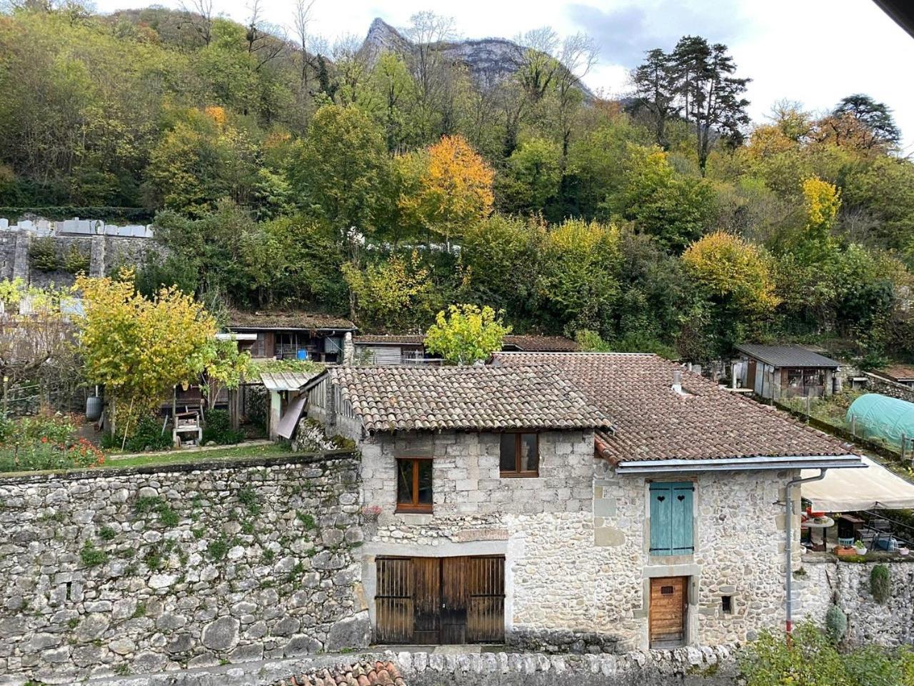 Appartements dans bâtiment historique, au cœur du vieux Voreppe