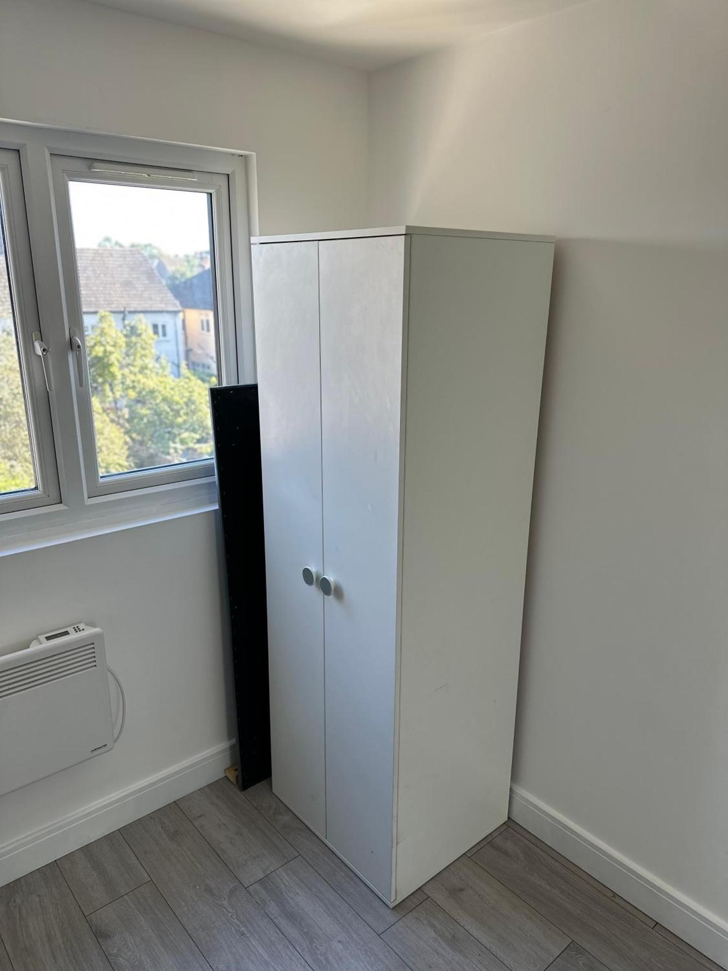 Comfort Stays East Croydon Station