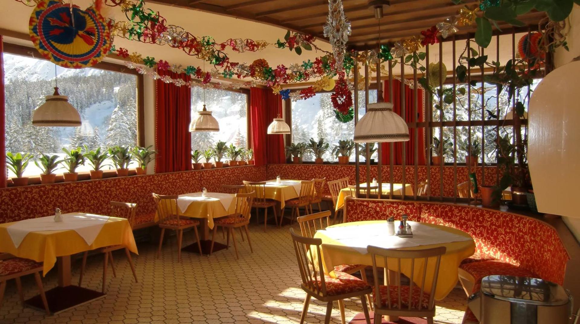 Restaurant/places to eat