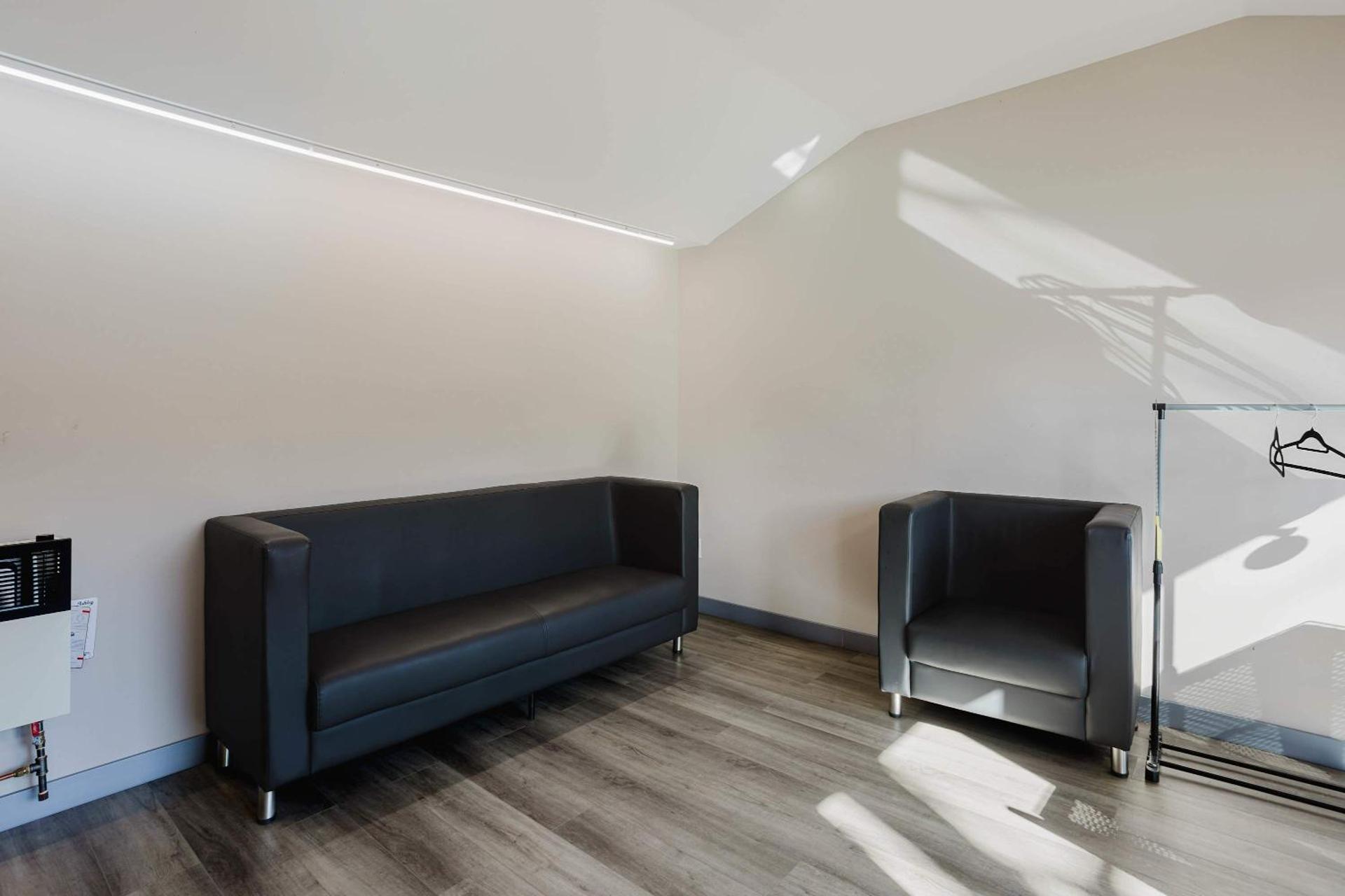 Studio Cottage #8 - Jack Pine