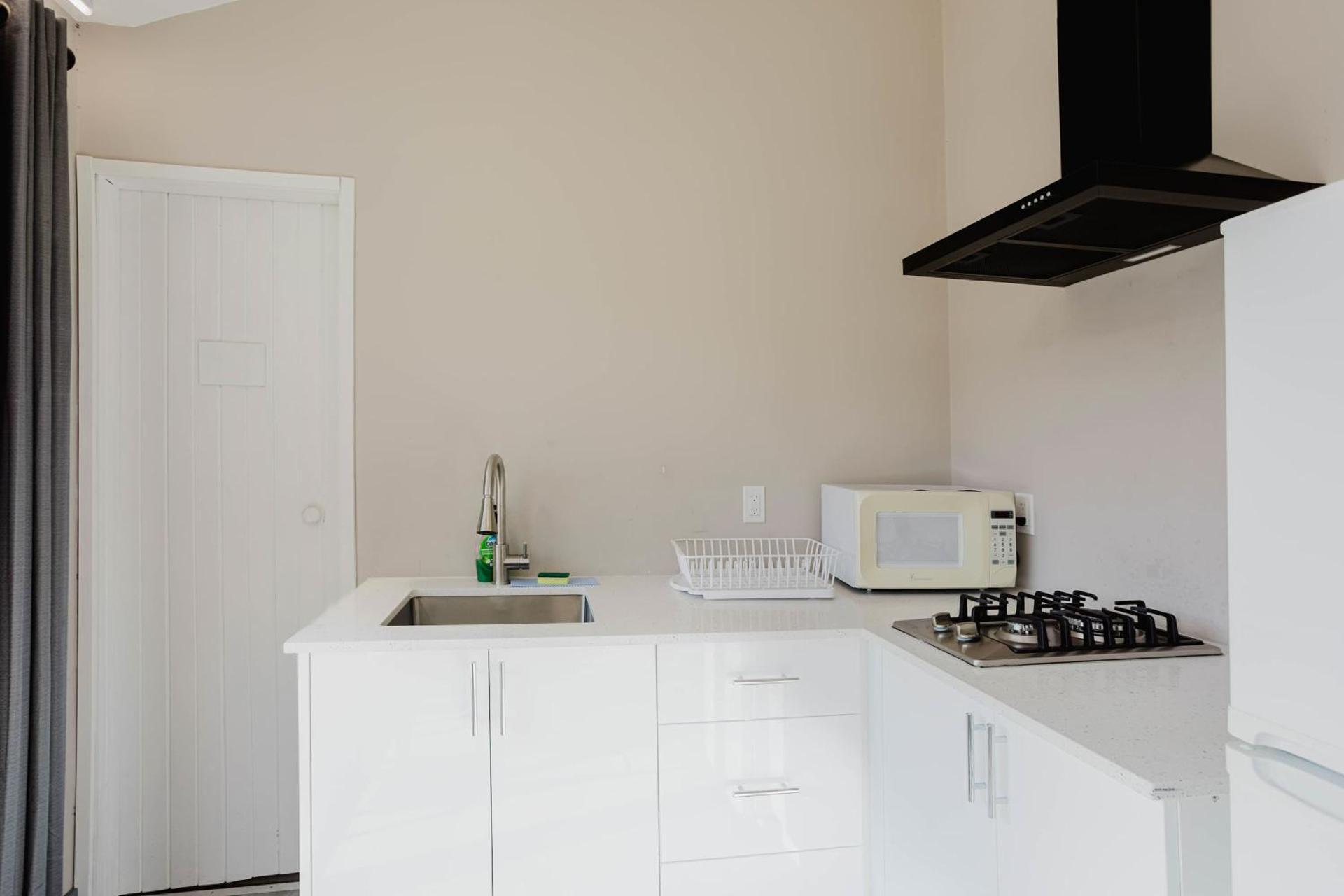 2-Bedroom Cottage #10 - Pitch Pine