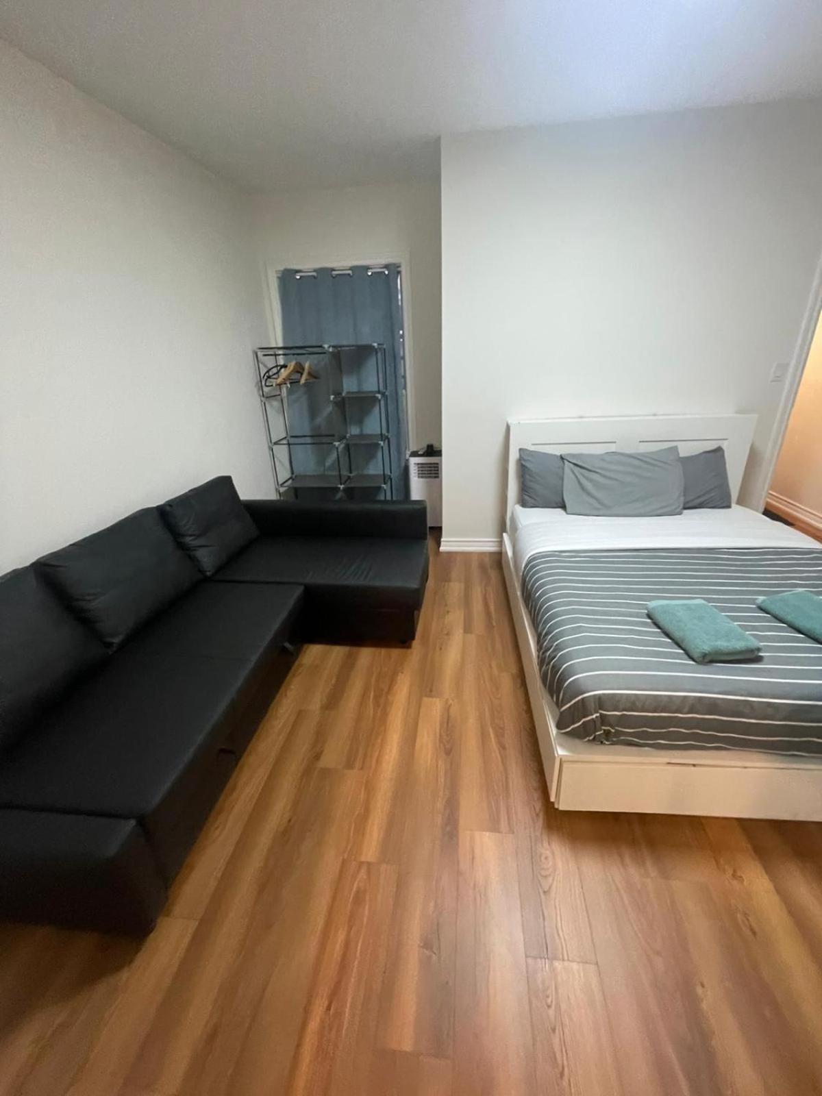 Toronto Holiday Home