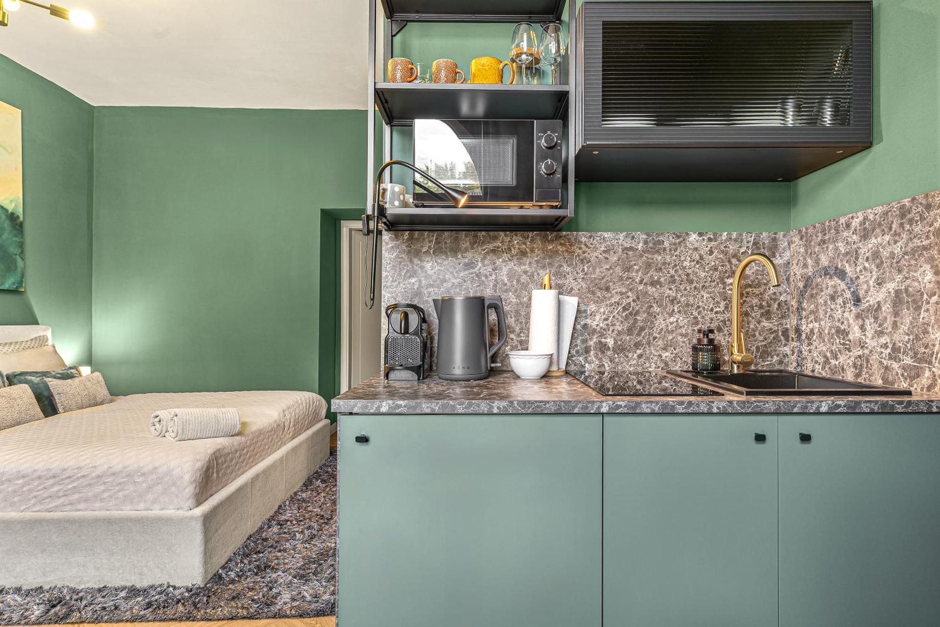 Kitchen or kitchenette