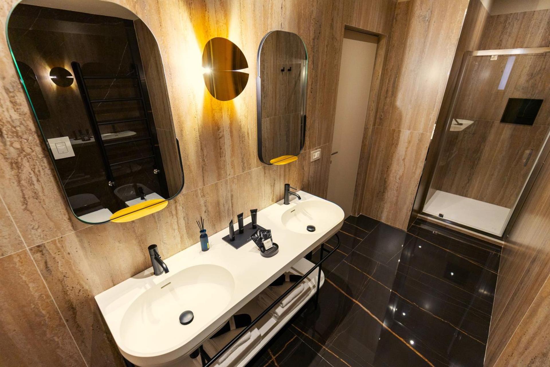 FOUR Suites Pantheon