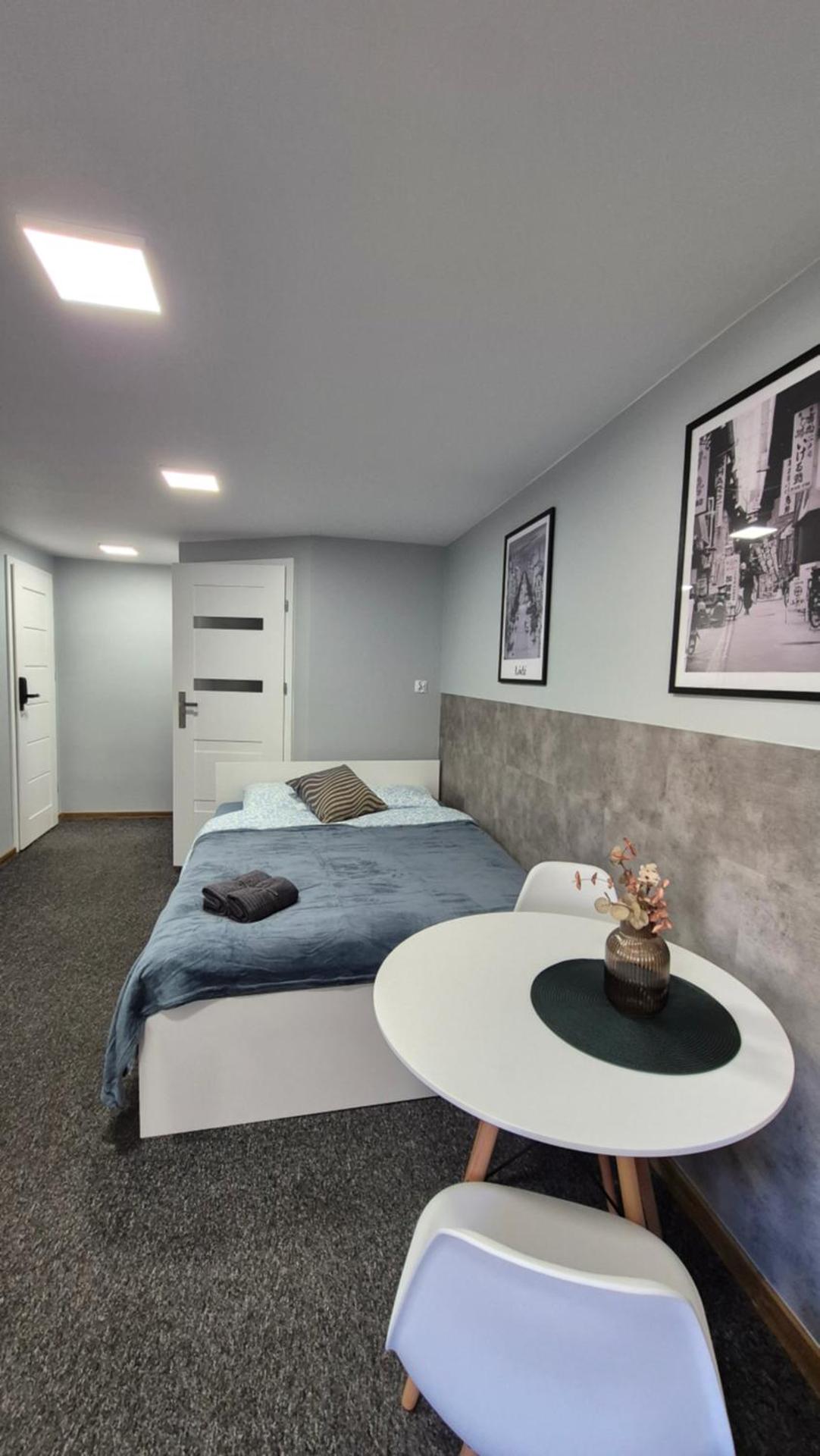 Apart Complex Green Rewolucji 27