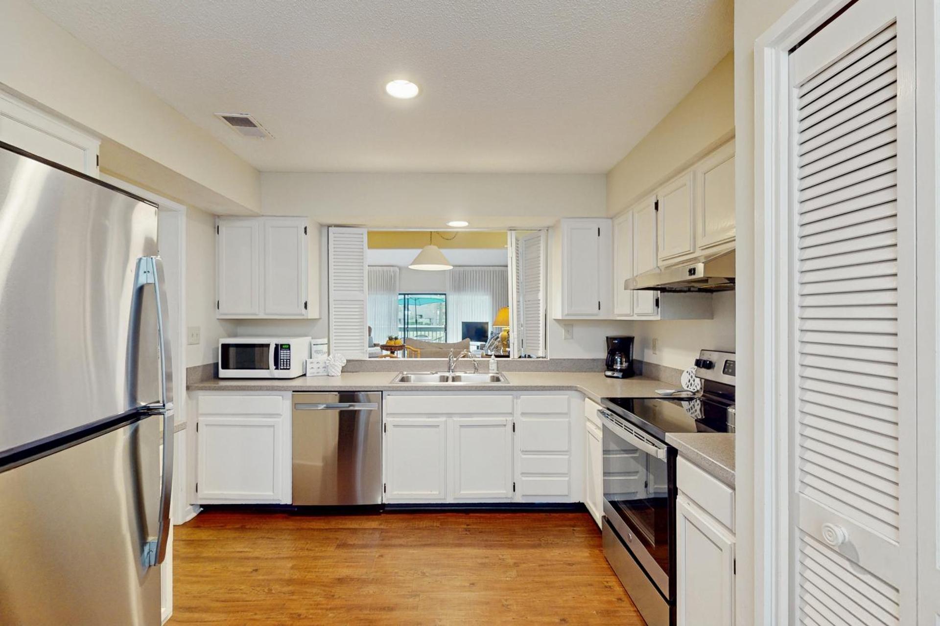 Inverness Village 915