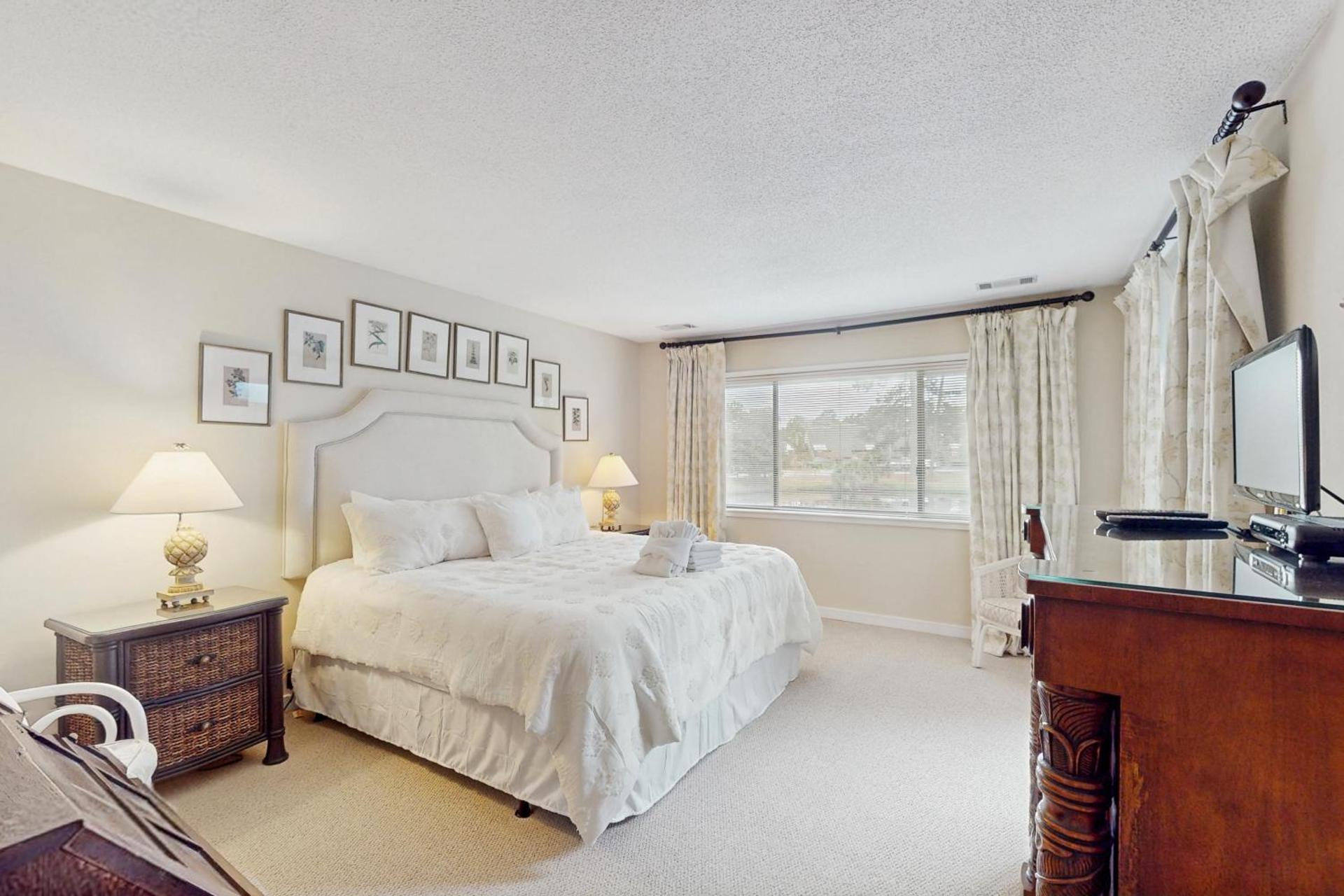 Inverness Village 915