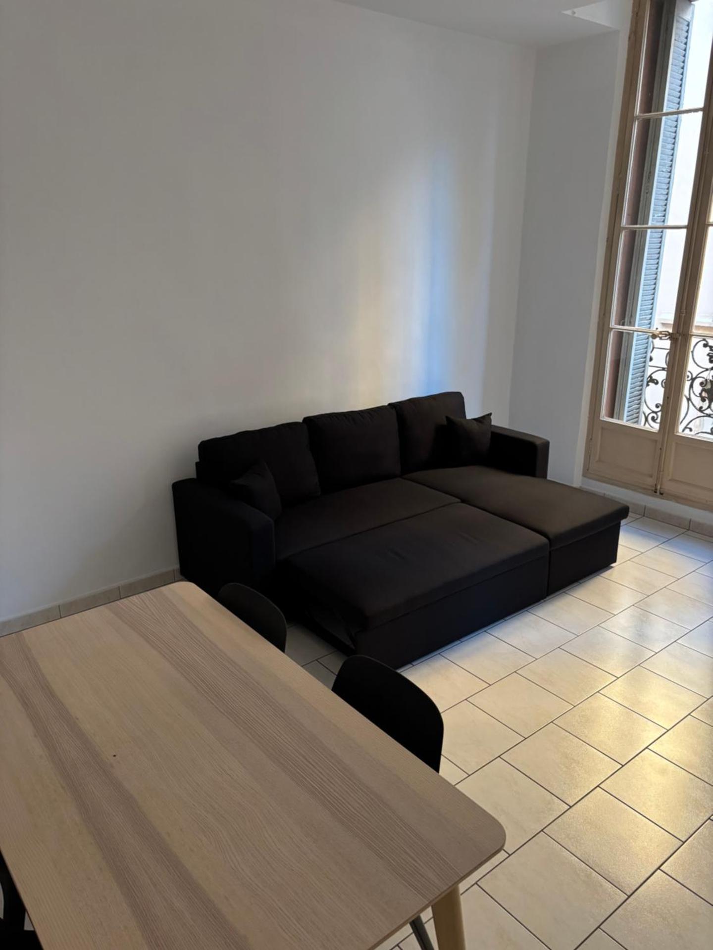 Sea View II - NETFLIX - Velodrome