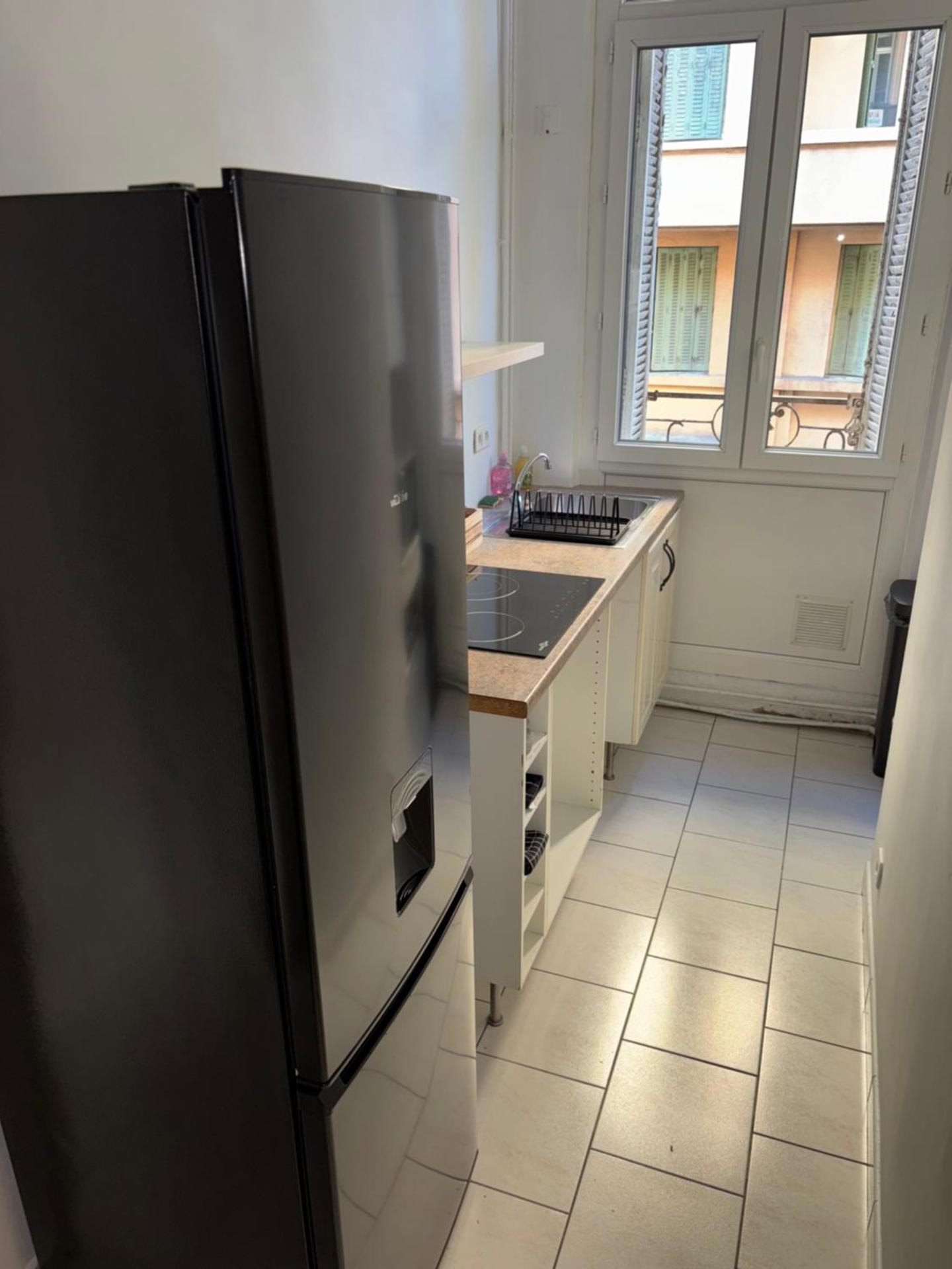 Sea View II - NETFLIX - Velodrome