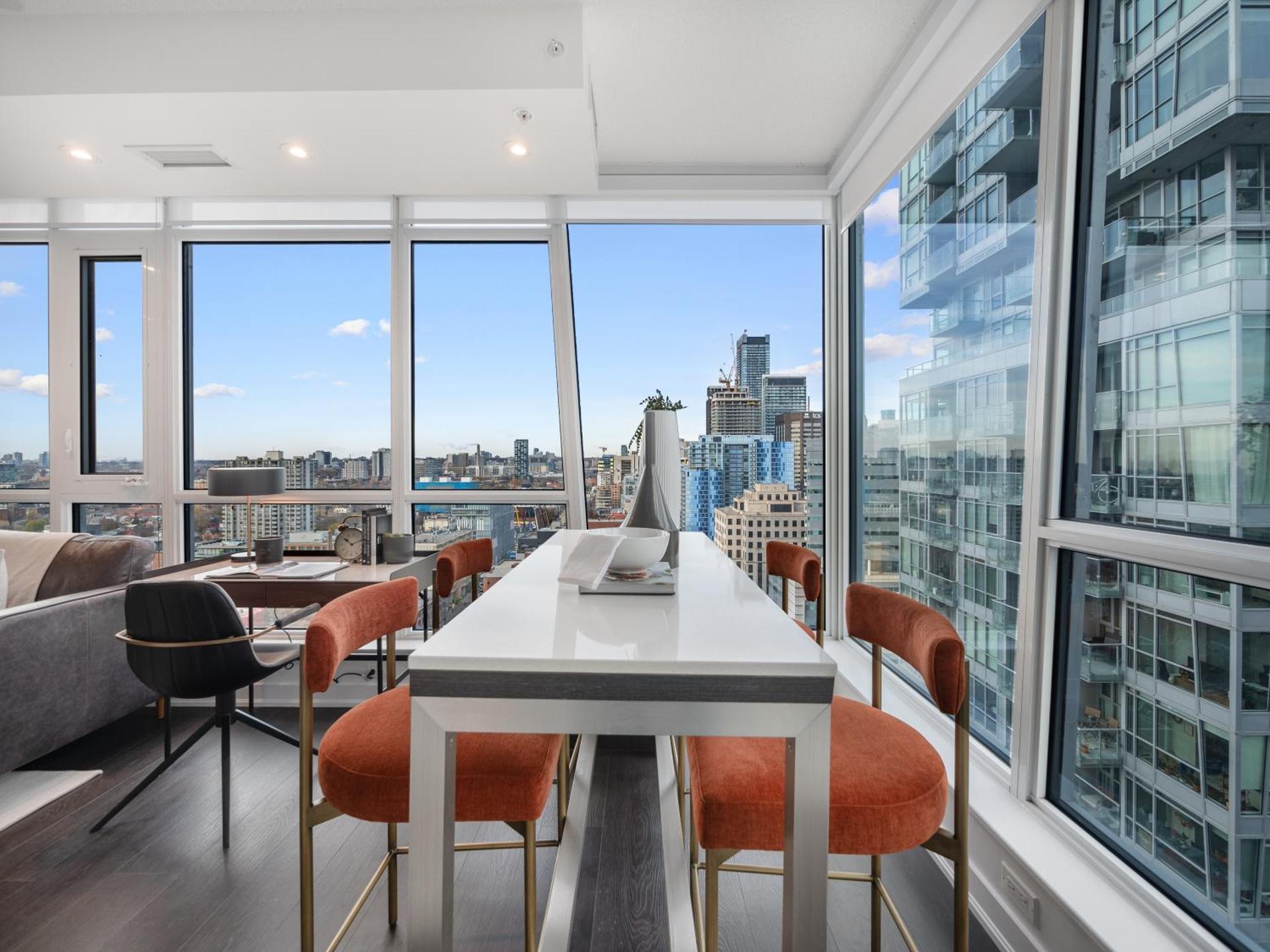 Bellagio Suites - Toronto's Entertainment District