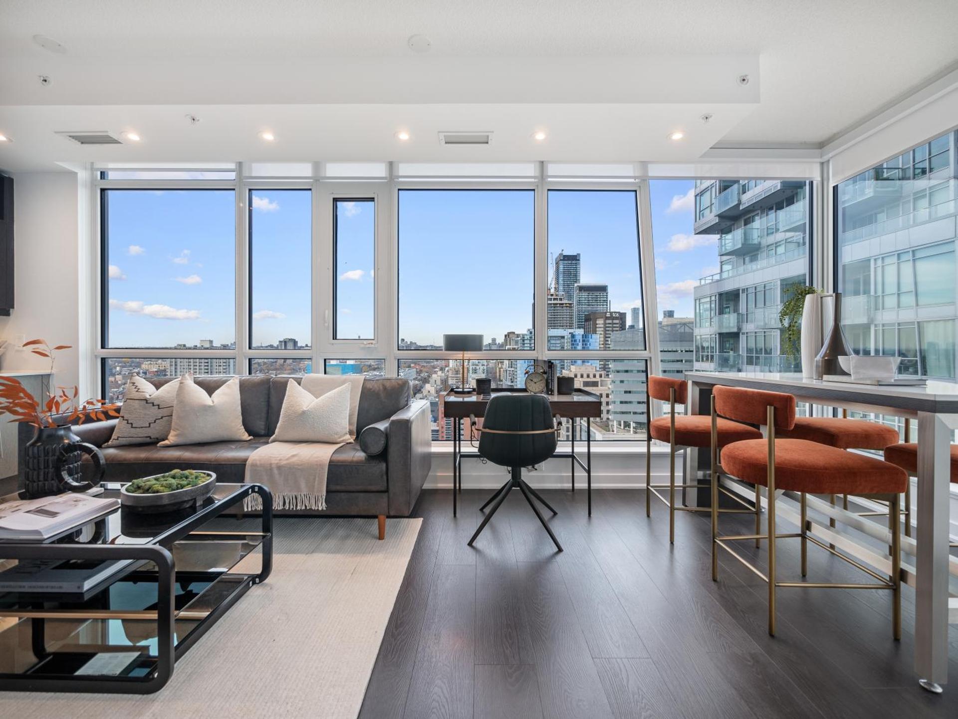 Bellagio Suites - Toronto's Entertainment District