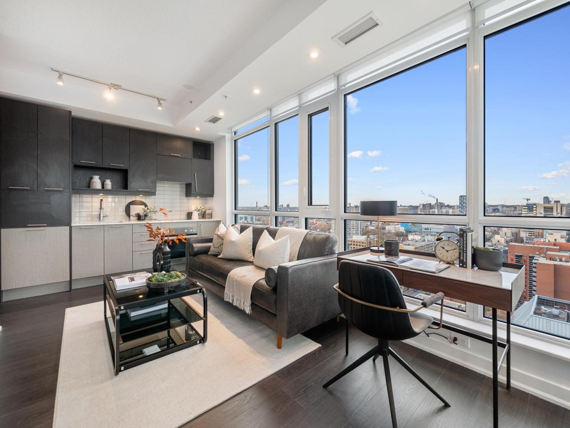 Bellagio Suites - Toronto's Entertainment District