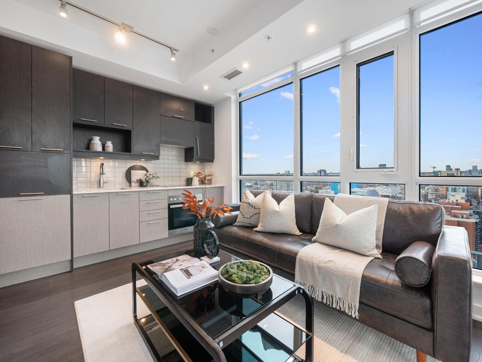 Bellagio Suites - Toronto's Entertainment District