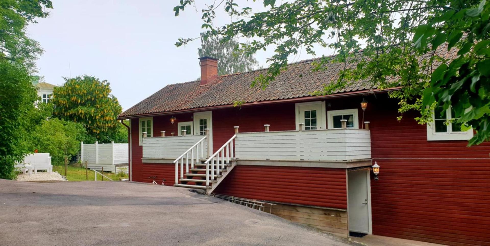 Semesterlägenheter 150m till Vänern