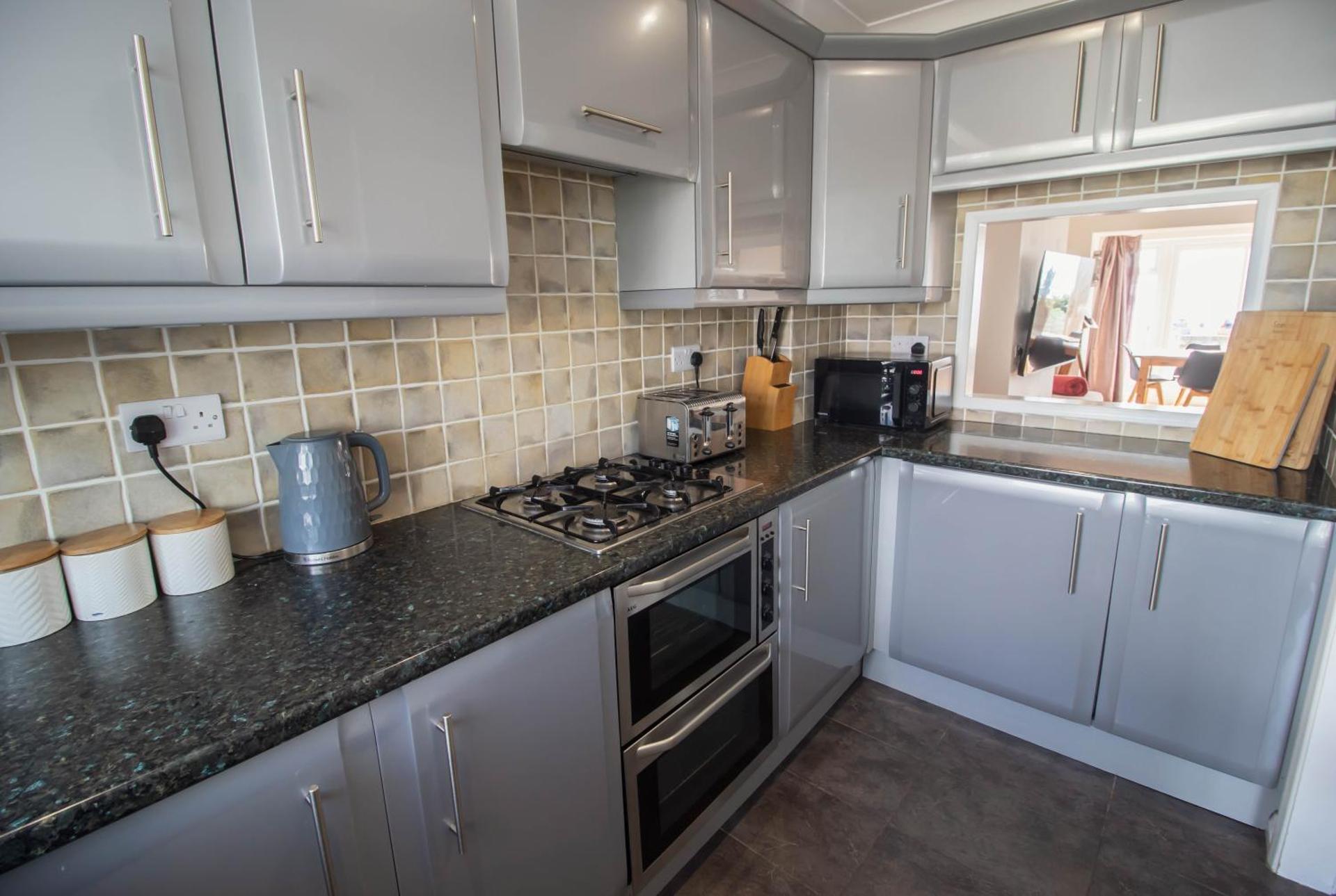 Seaview Beach house stones throws from the sea By Air Premier