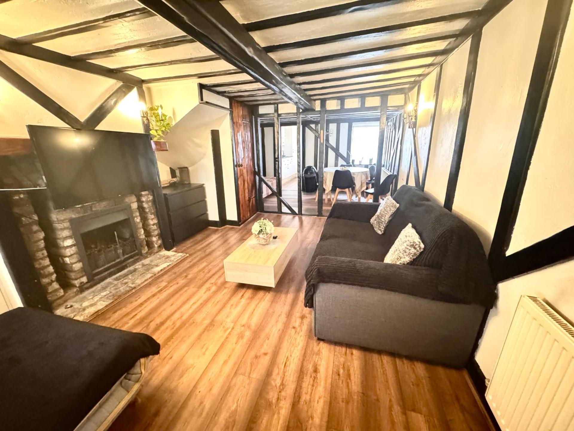 3bedroom beautiful cottage