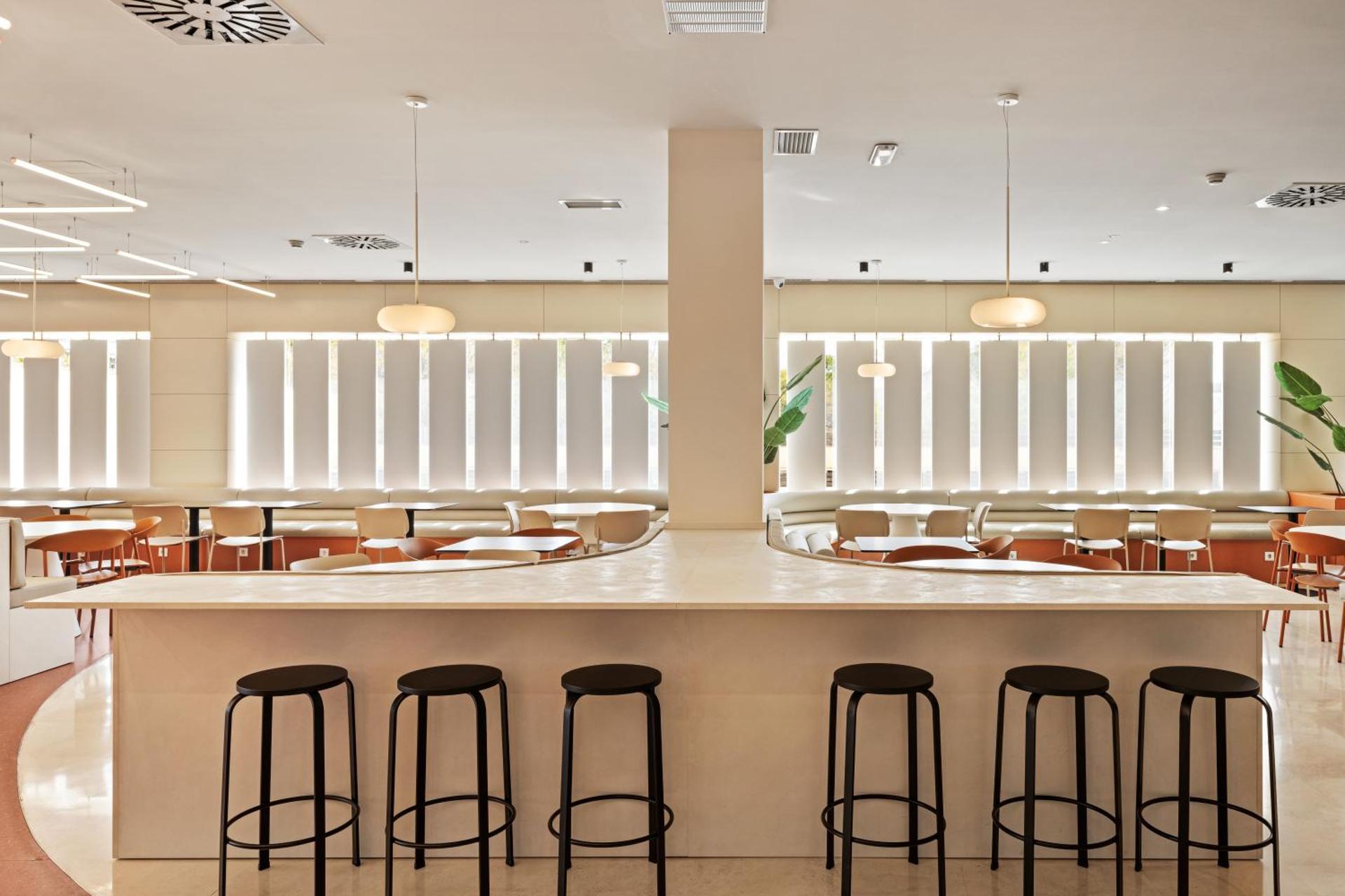 B&B HOTEL Granada Estación