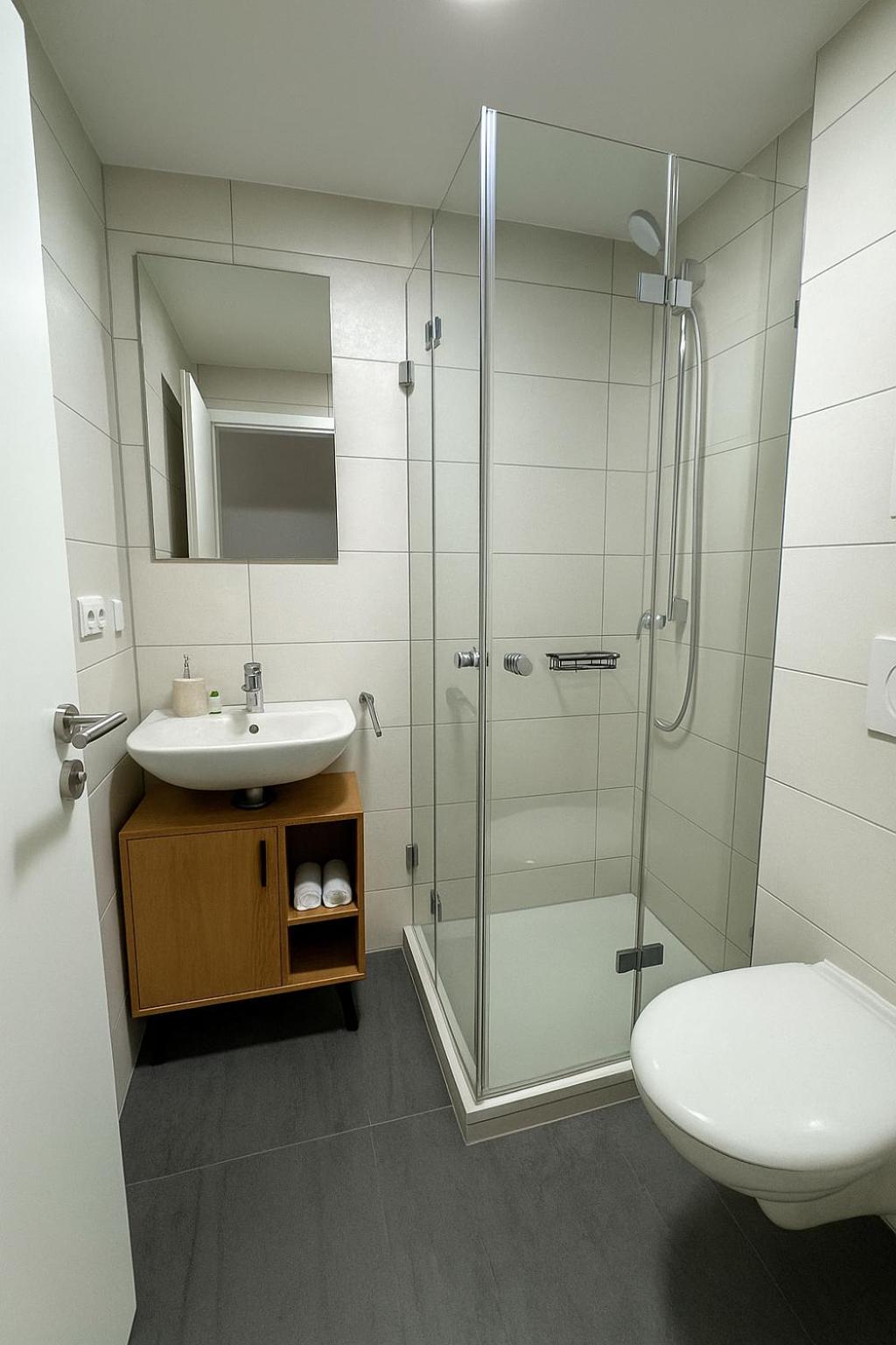 Allgäu Suites - Innenstadt, Schlafzimmer, Küche, Parkplatz möglich, Dachterrasse