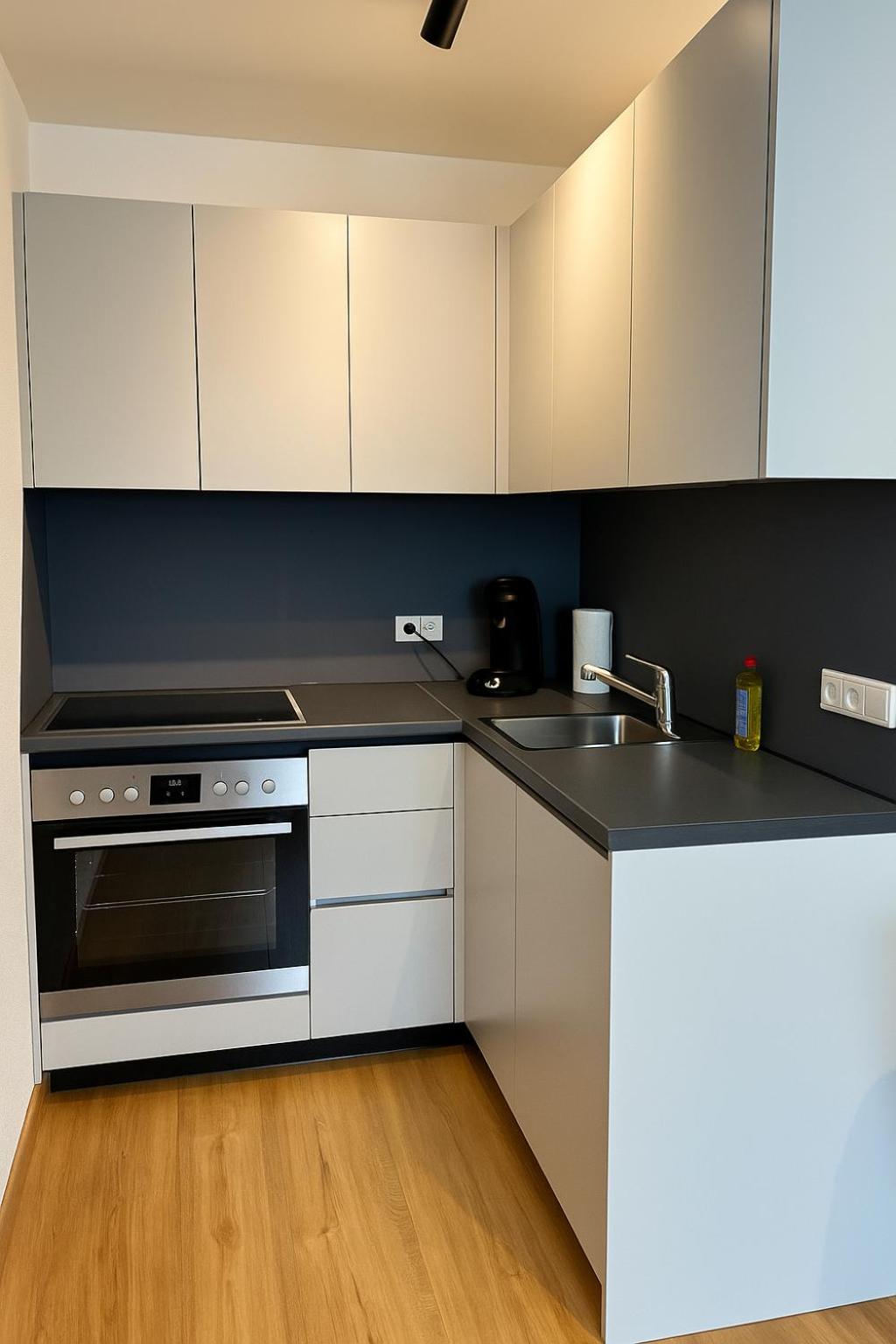 Allgäu Suites - Innenstadt, Schlafzimmer, Küche, Parkplatz möglich, Dachterrasse