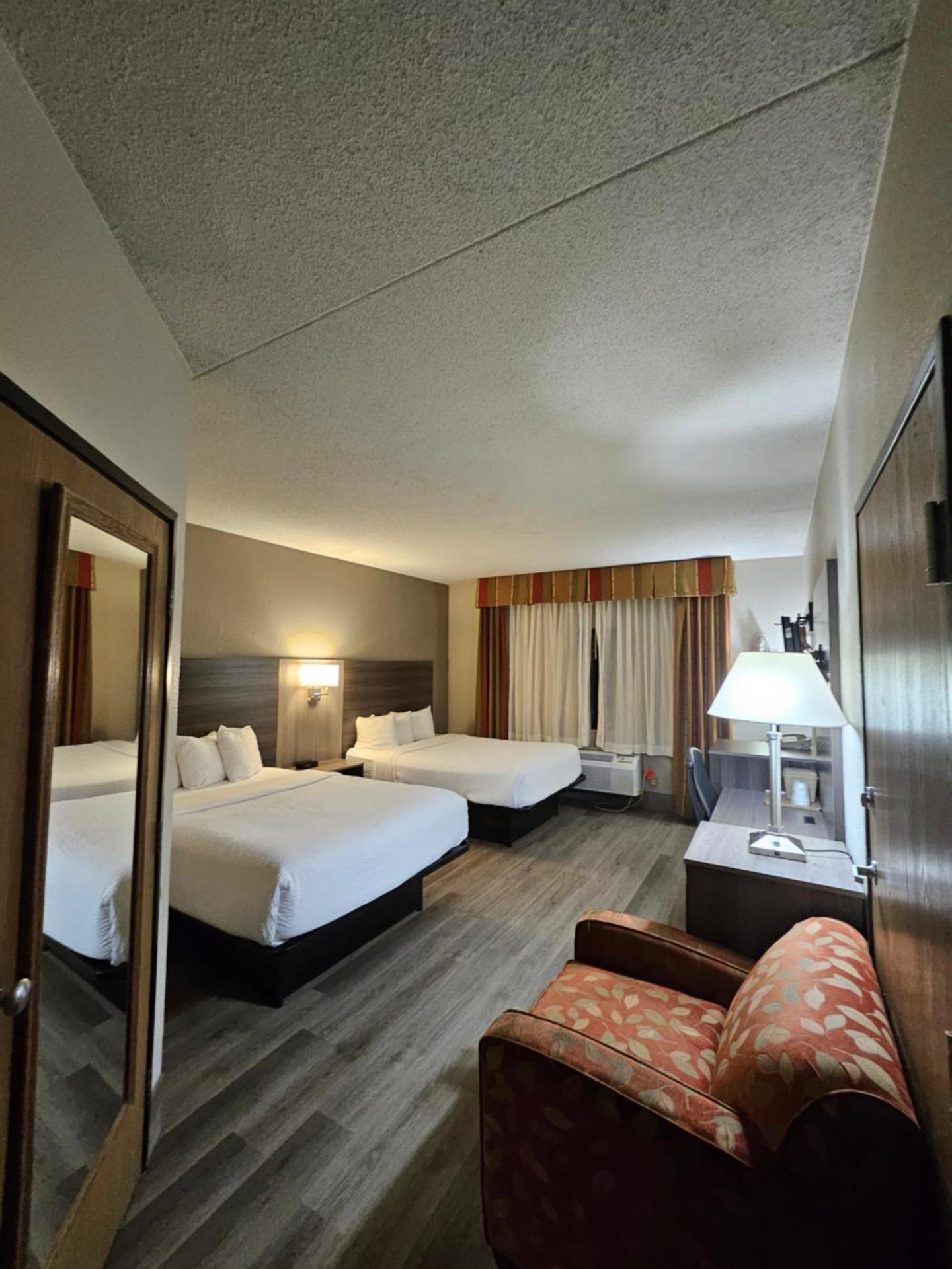 Ramada by Wyndham Platte City KCI Airport