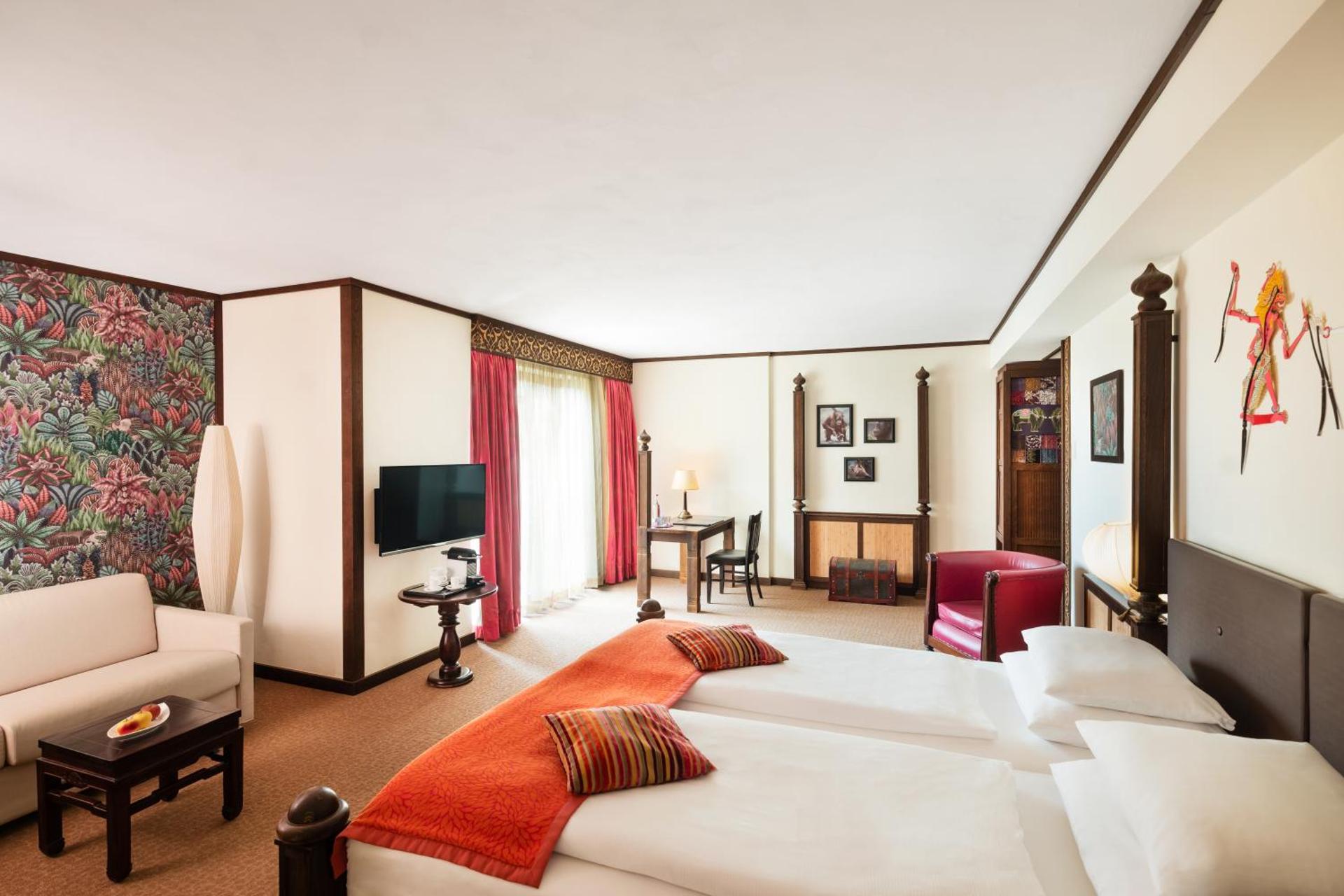 Photo of the whole room