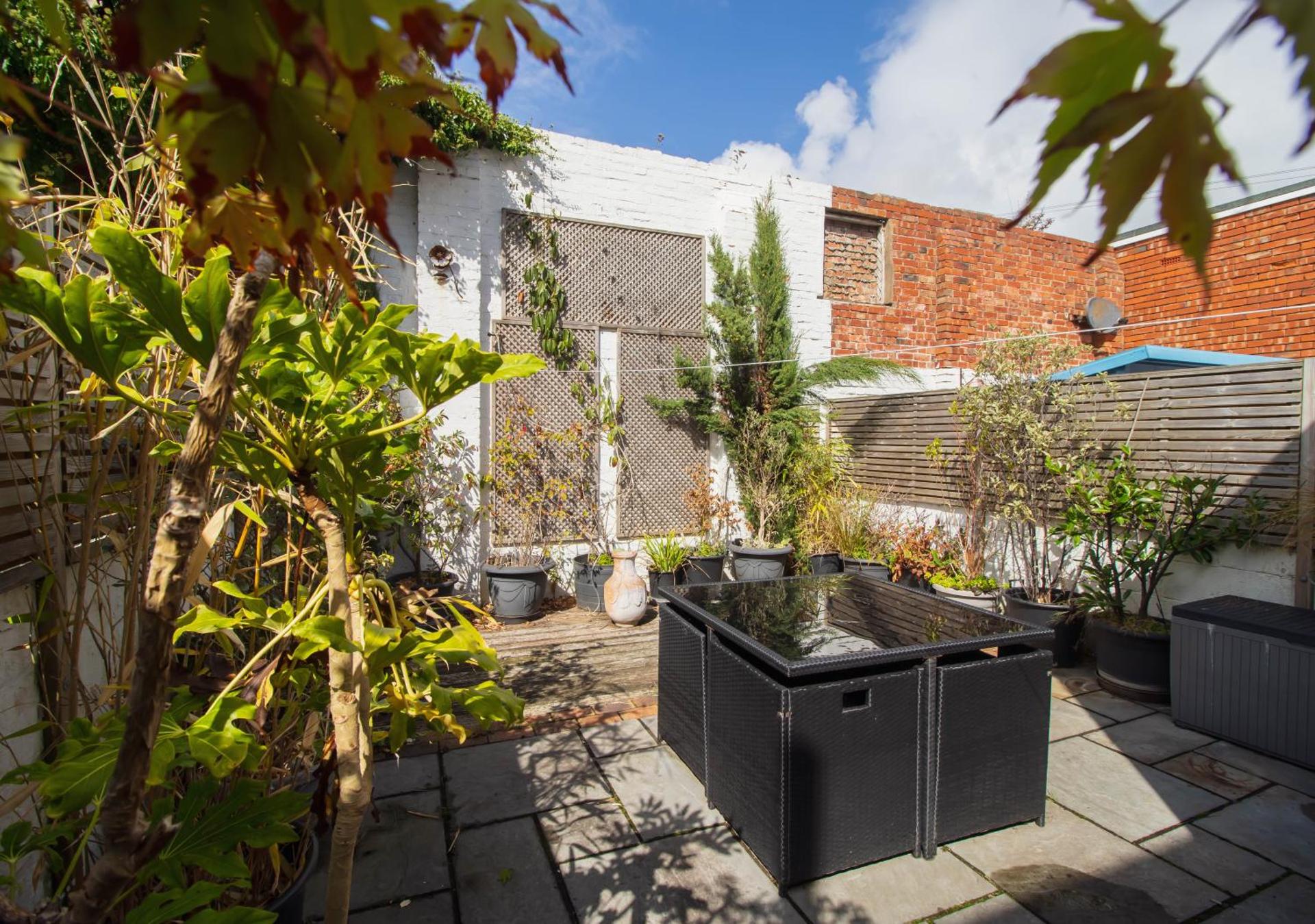 Blachington Cottage, Stunning and Central By Air Premier