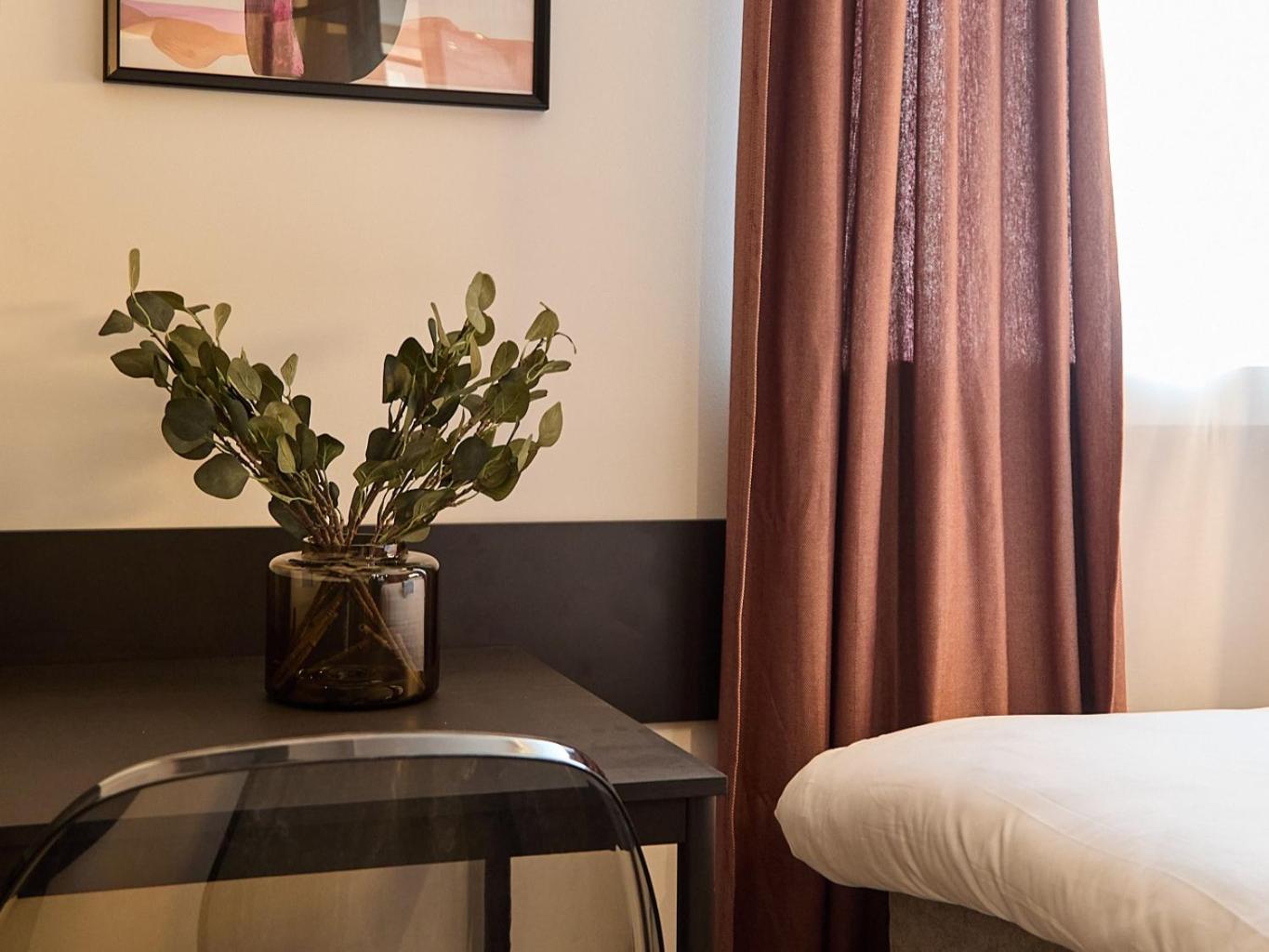 Żurawia Mini Apartments by Sofija